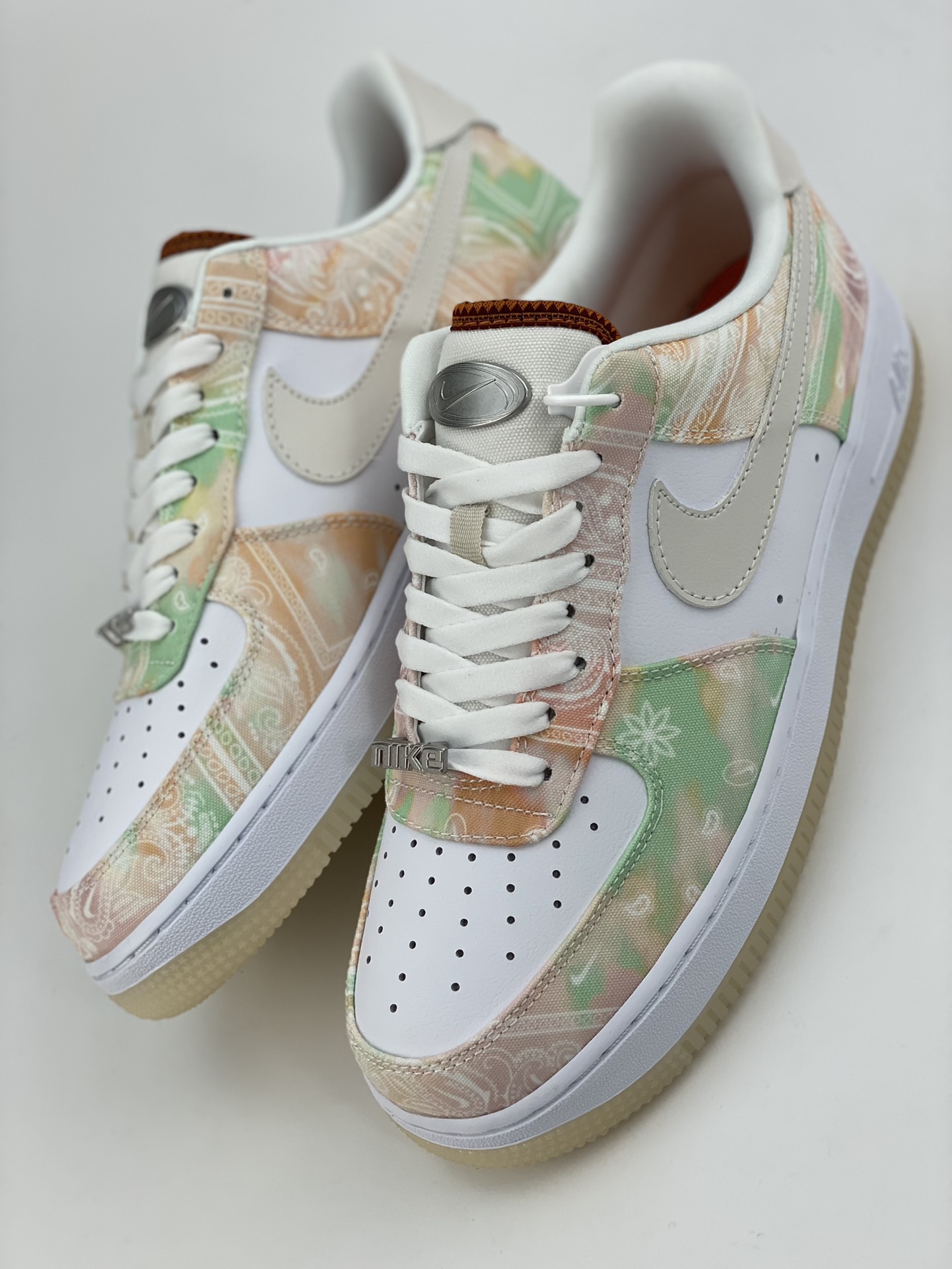 Nike Air Force 1 Low 07 floral canvas FJ7739-101