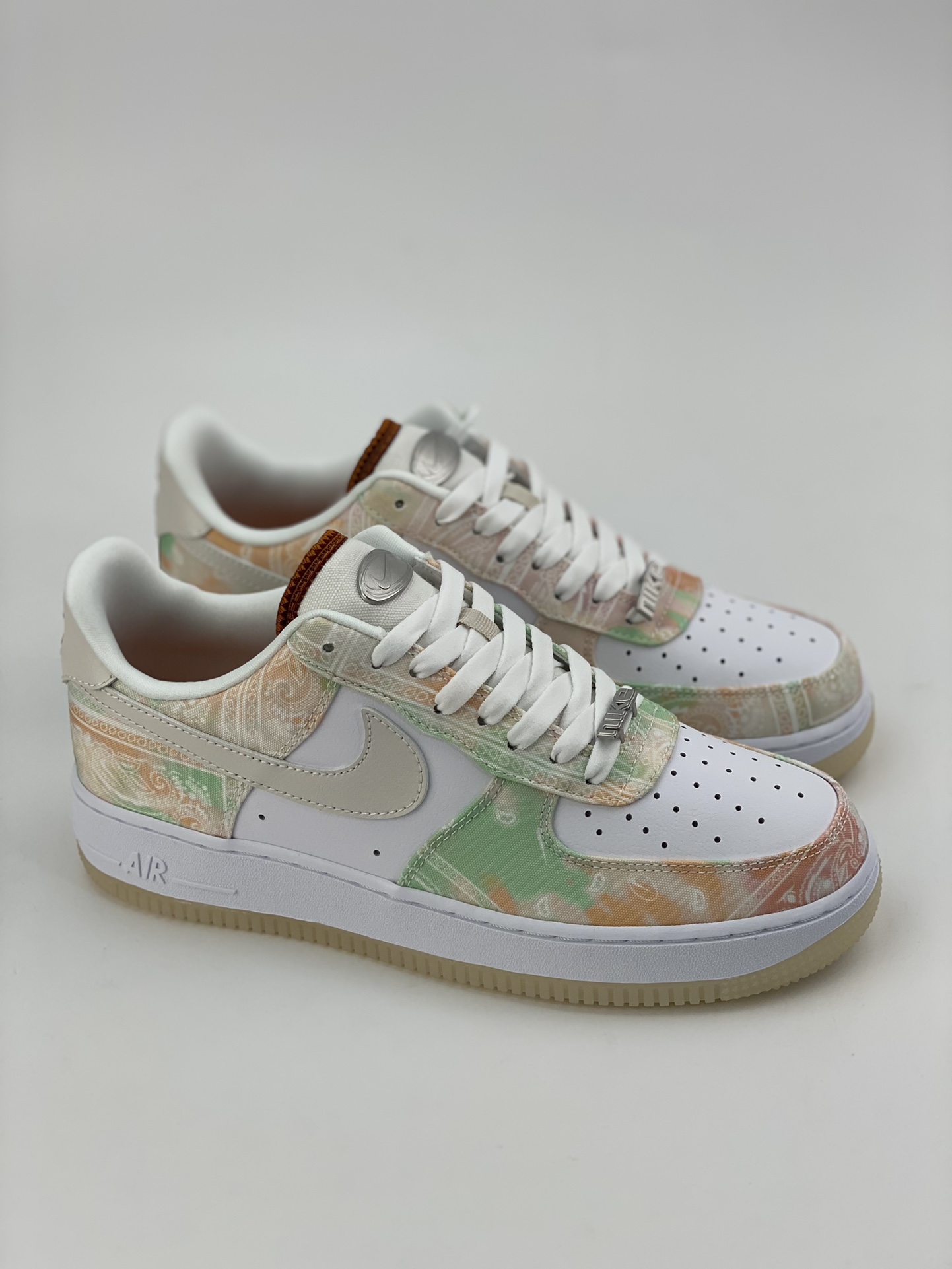 Nike Air Force 1 Low 07 floral canvas FJ7739-101