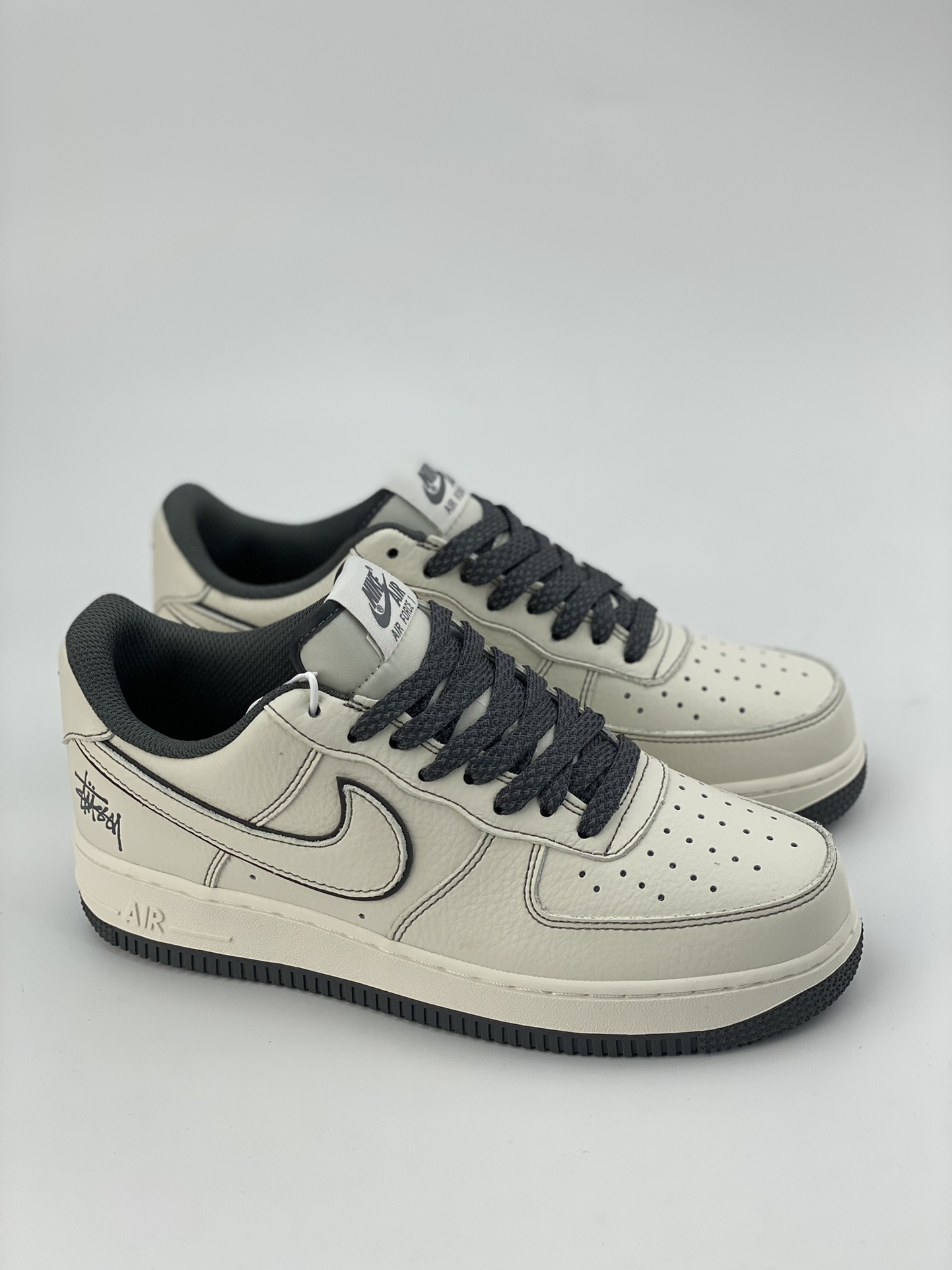 Nike Air Force 1 Low 07 cement gray baby's breath UN1635-111