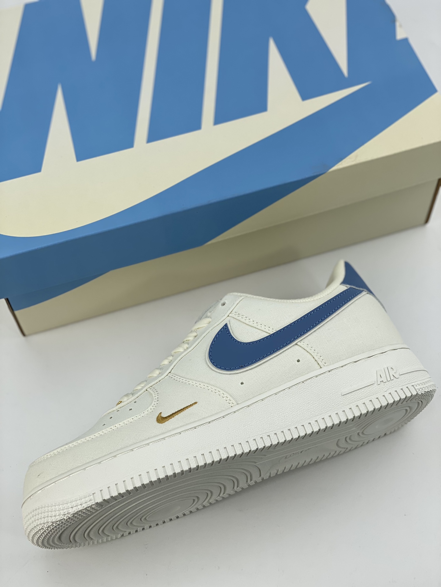 Nike Air Force 1 Low 07 canvas beige blue MN5696-209