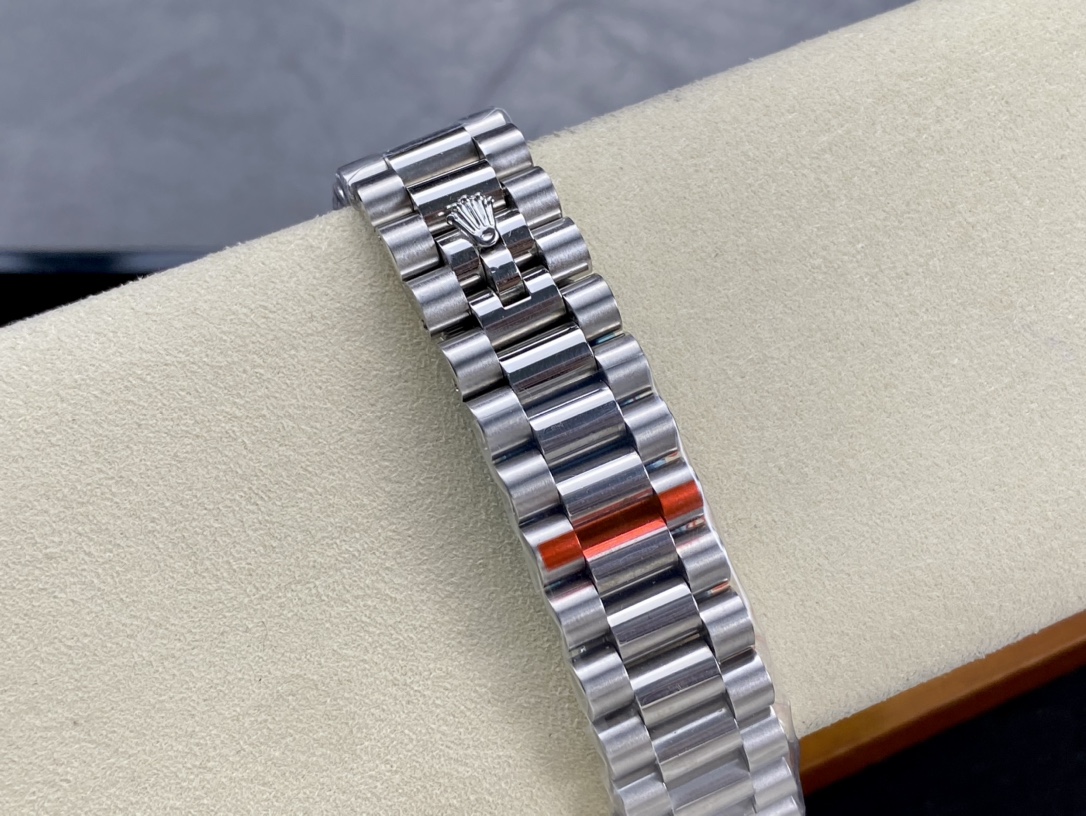 SK厂 劳力士Rolex 双历 星期日志型シリーズ 36mm - 高品質自動機械腕時計