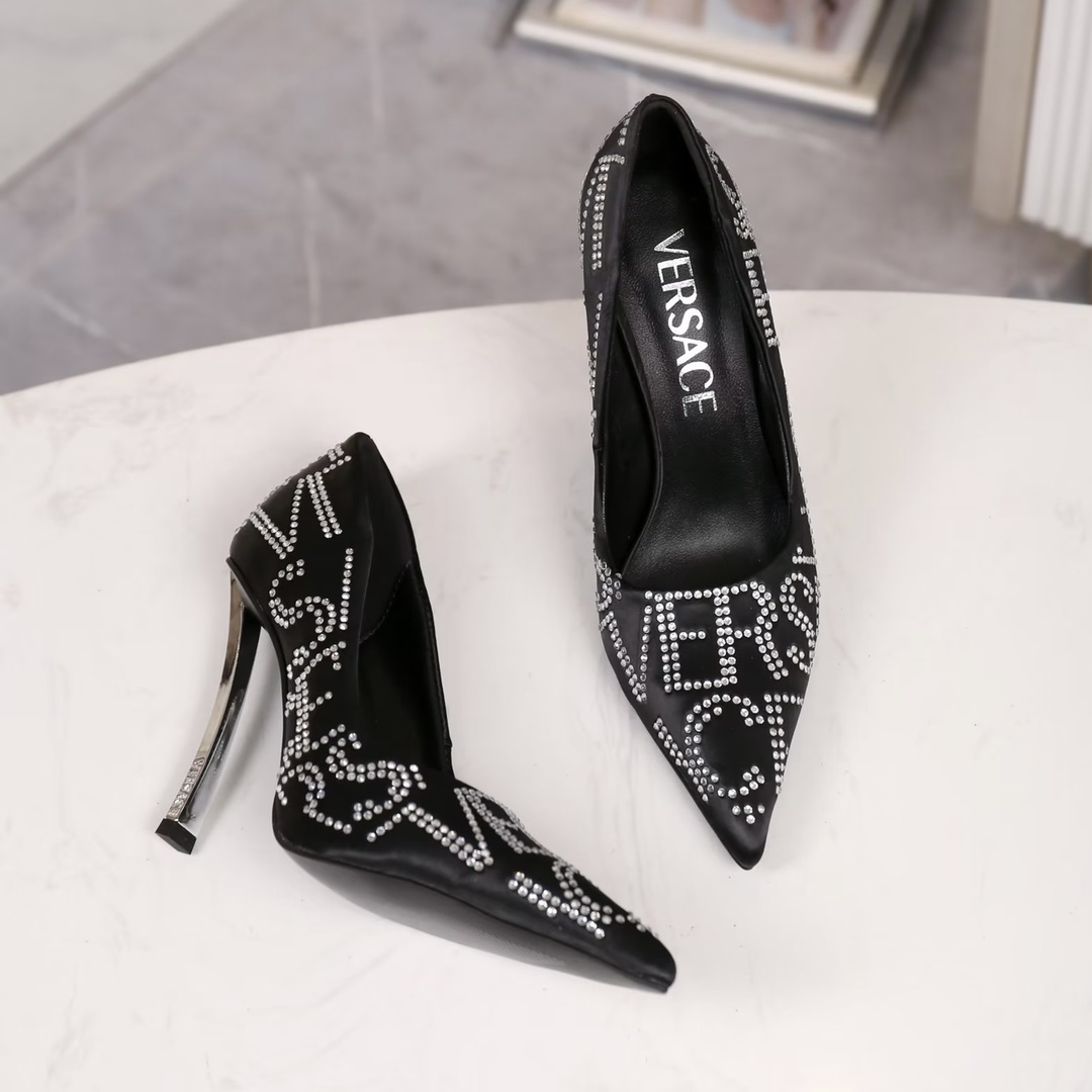 35-42 yardas, fábrica Versace nuevos zapatos individuales de tacón alto, tela seda importada diamant