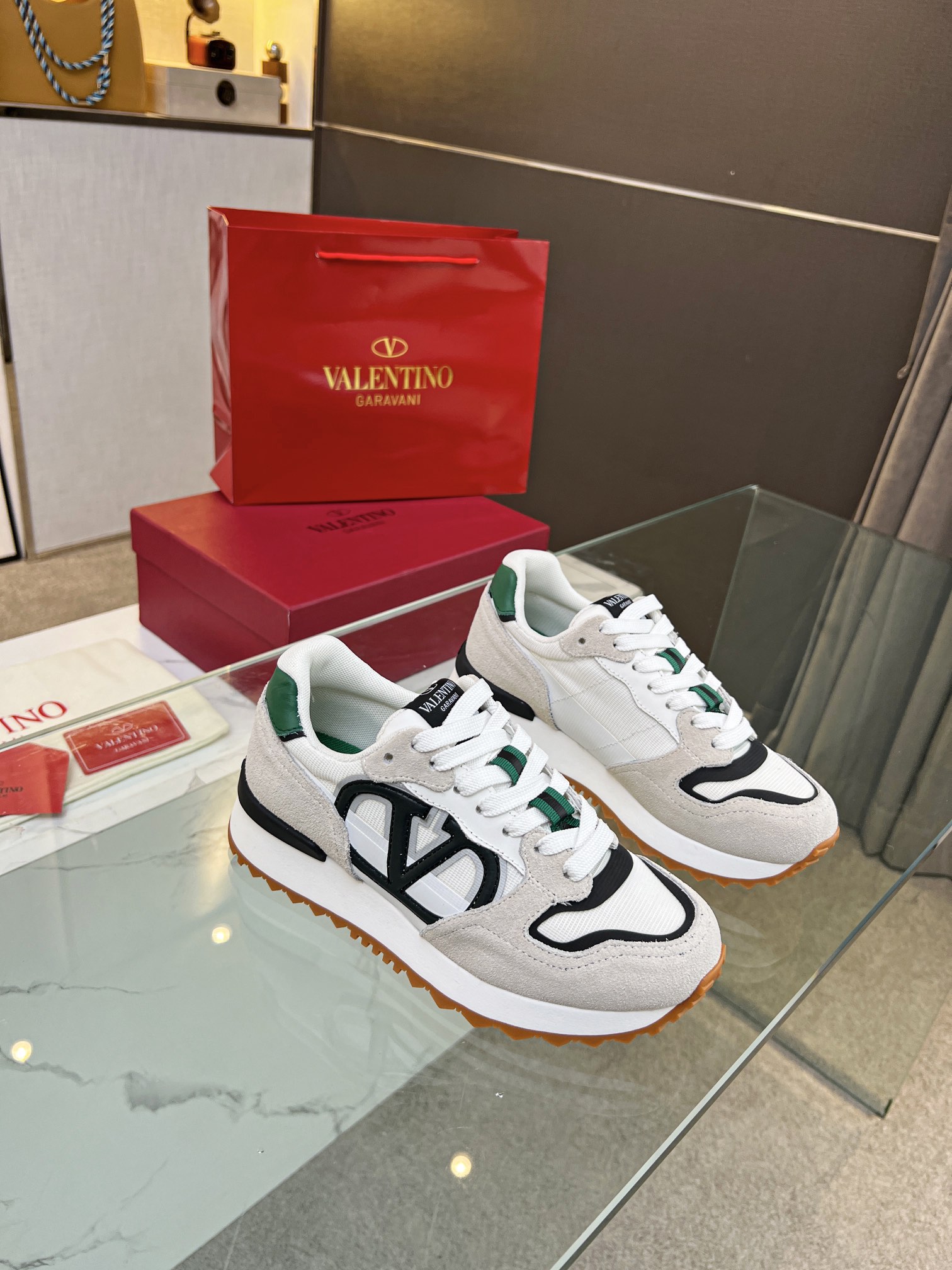 Valentino Valentino Nuevo Casual Zapatos Gump Zapatos 2023 Últimos Modelos Caminar Pareja Explosión 