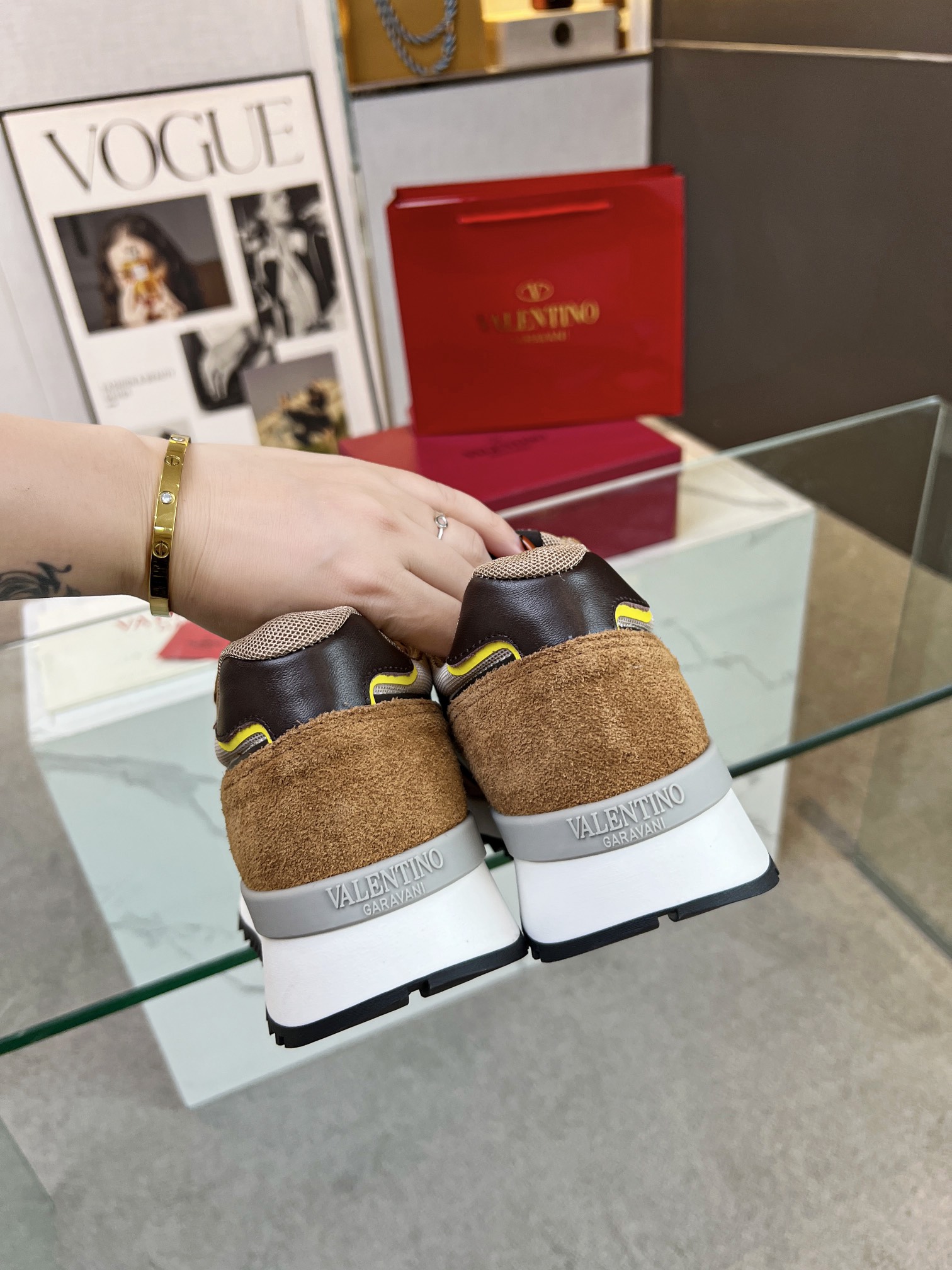 Valentino Valentino Nuevo Casual Zapatos Gump Zapatos 2023 Últimos Modelos Caminar Pareja Explosión 