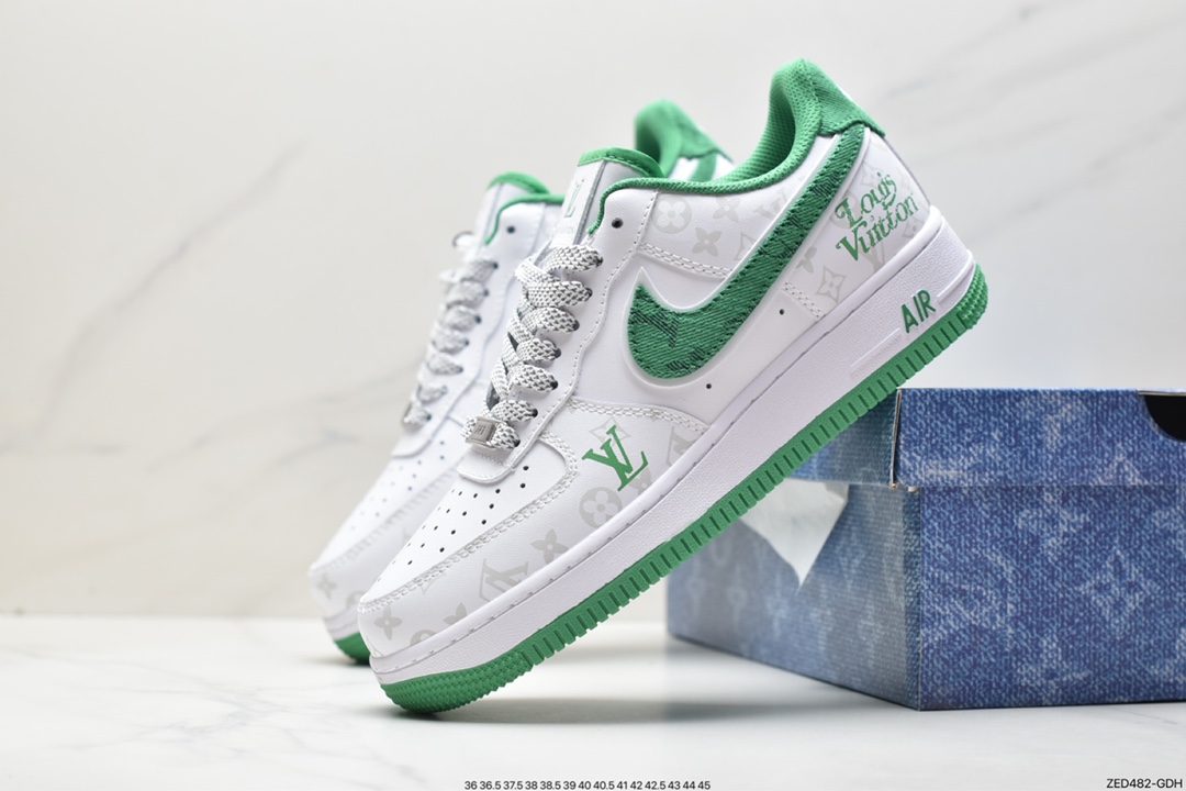 Nike Air Force 1 CV0670-400