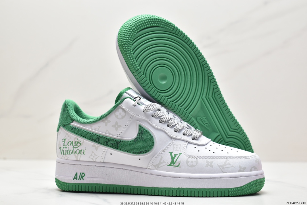 Nike Air Force 1 CV0670-400