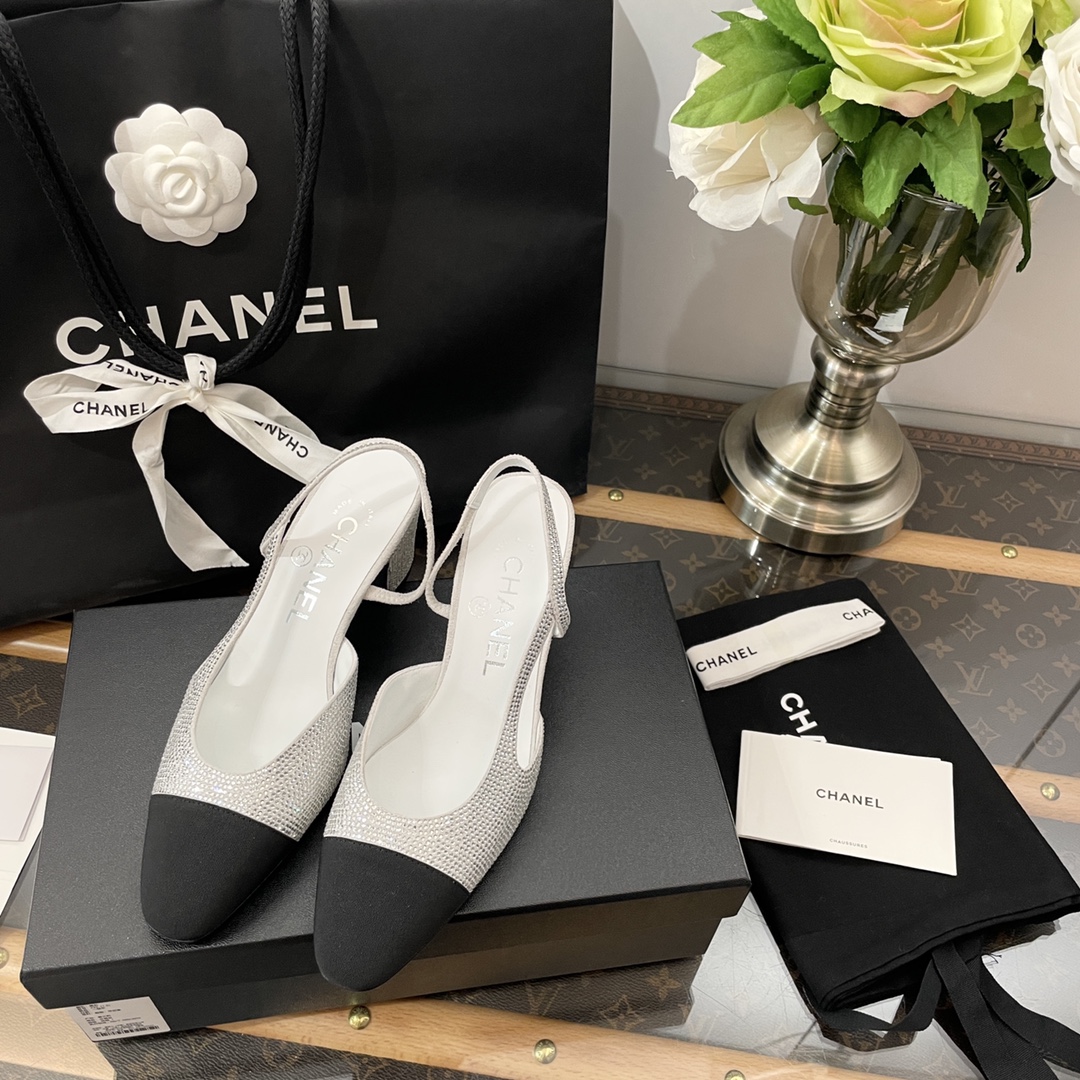 CHANEL 春夏 サンダル 肌を白く見せる～上品な雰囲気 - 最高品質