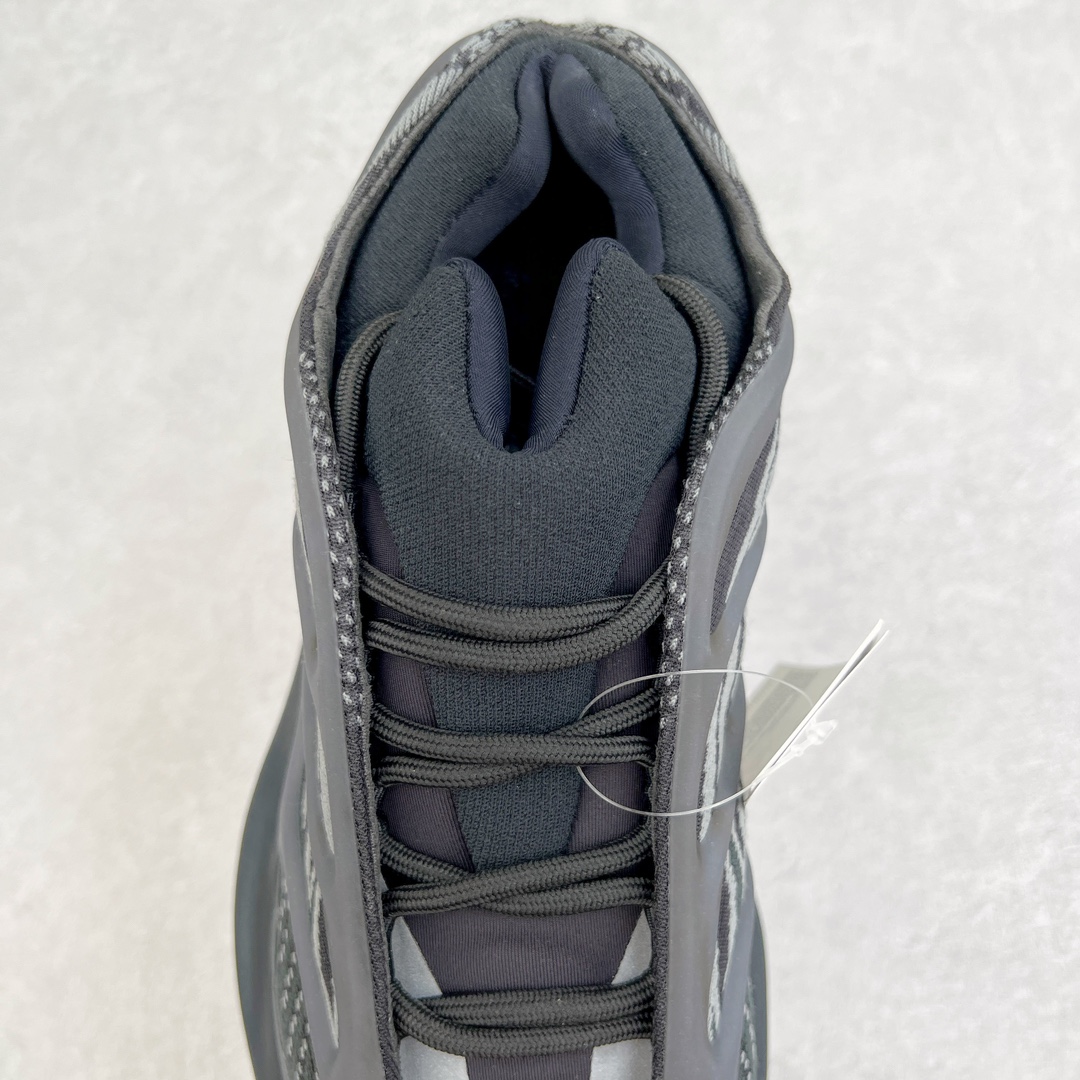 图片[5]-#纯原福利 偏小一码 yeezy 700V3 黑武士配色 H67799 全套原楦原纸版 打造灵魂正确版型 原厂贾卡原面 纹路与正品一致 高频进口夜光KPU完美组合原面 呈现炫丽星空夜光效果 此款非Boost爆米花科技 鞋底采用BOUNCE 全新缓震科技 脚感同样舒适 原厂RB鞋头材质 质感厚度与正品一致 完美贴合成型 正确原盒原标包装 匠心工艺 仅对原鞋 尺码：36 36.5 37.5 38 38.5 39 40 40.5 41-选品中心