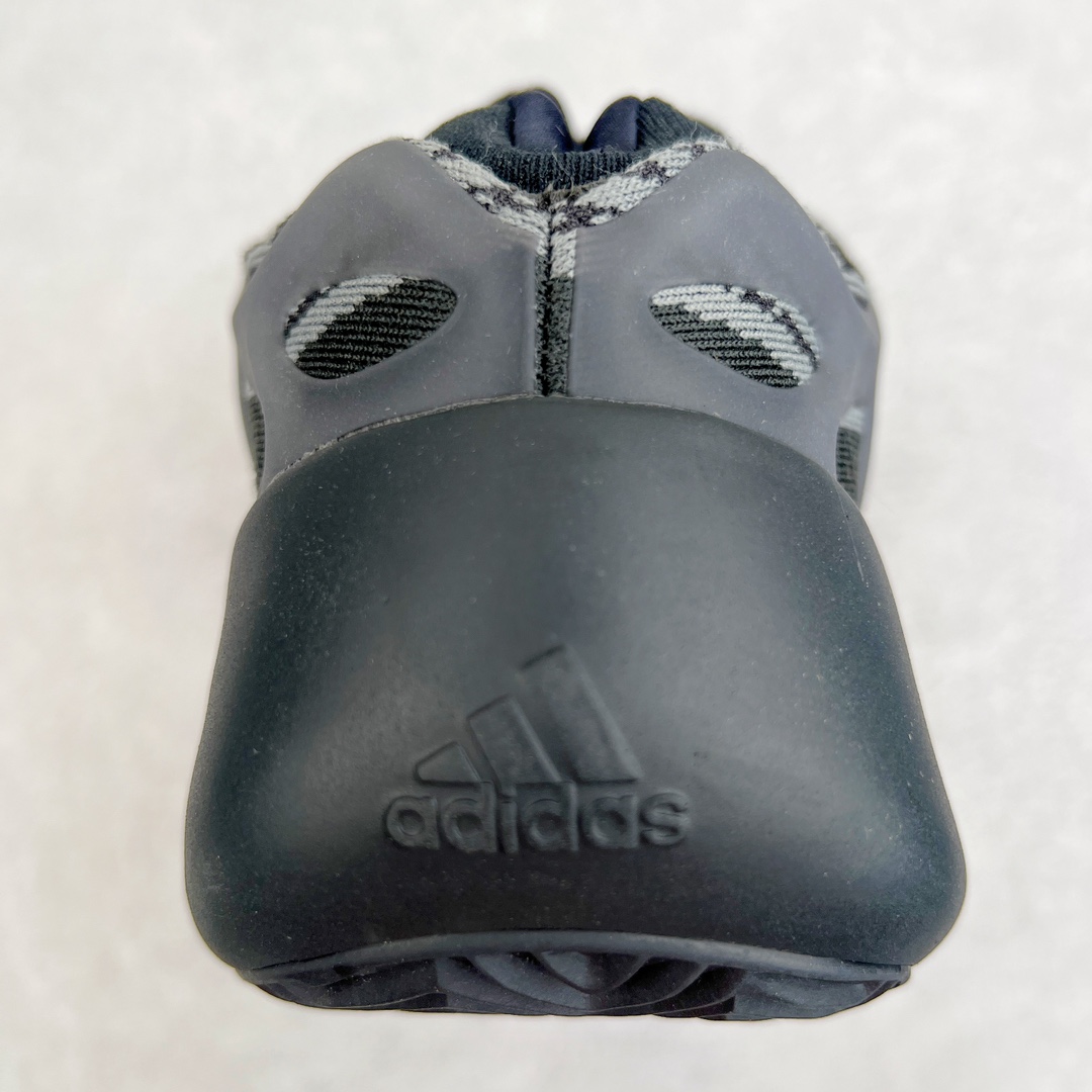 图片[8]-#纯原福利 偏小一码 yeezy 700V3 黑武士配色 H67799 全套原楦原纸版 打造灵魂正确版型 原厂贾卡原面 纹路与正品一致 高频进口夜光KPU完美组合原面 呈现炫丽星空夜光效果 此款非Boost爆米花科技 鞋底采用BOUNCE 全新缓震科技 脚感同样舒适 原厂RB鞋头材质 质感厚度与正品一致 完美贴合成型 正确原盒原标包装 匠心工艺 仅对原鞋 尺码：36 36.5 37.5 38 38.5 39 40 40.5 41-选品中心