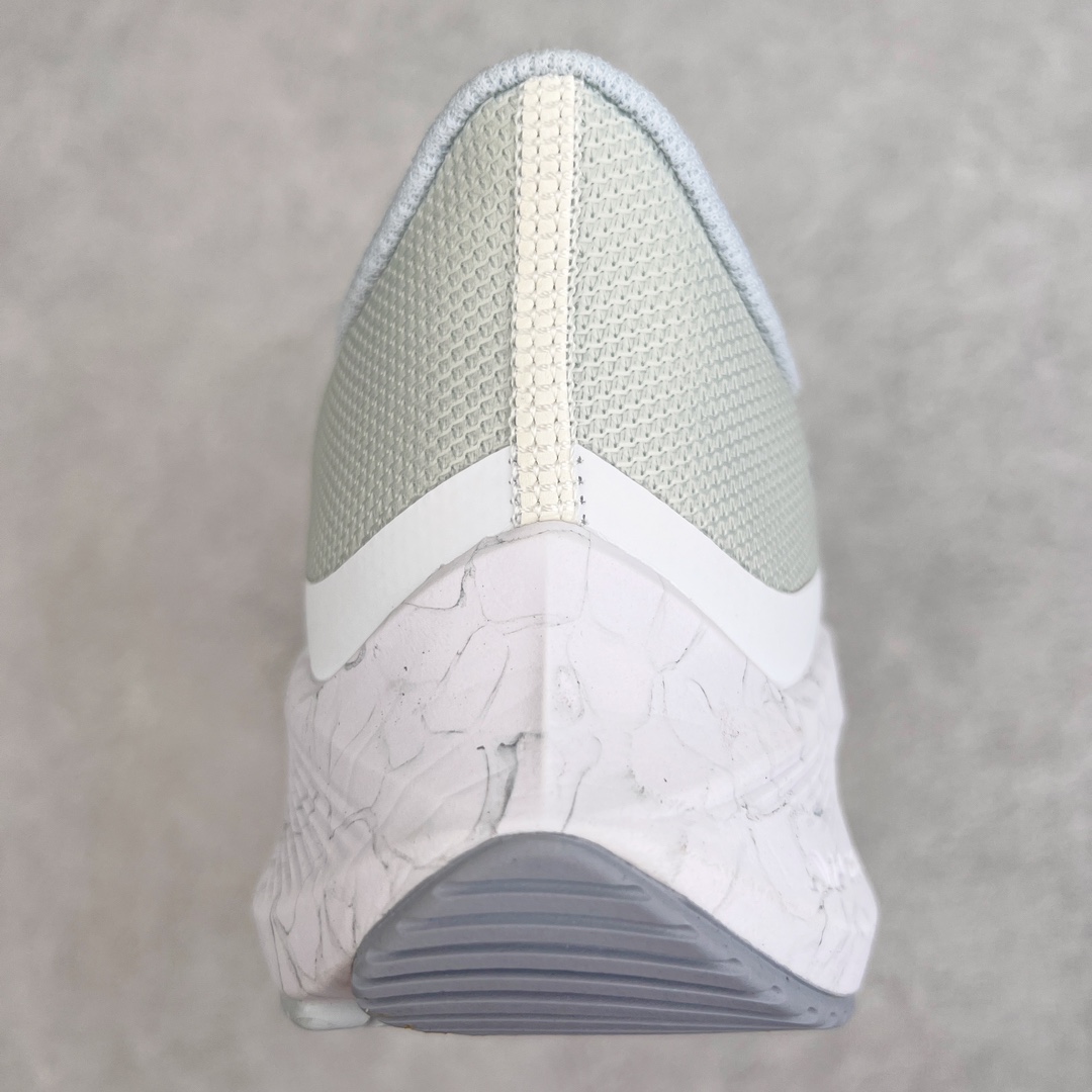 图片[8]-＃TG纯原 NK Air Zoom Winflo V8 登月网面透气专业跑步鞋 CW3421-102 原档案数据原厂网纱 正确高频花纹 前后掌内置Zoom Air气垫 原装MD大底 脚感完美还原 原盒原配 QC检验、钢印 俱全 原底科技 同步原版 脚感堪比Boost 实拍调校N版已经零色差零失真 百分百还原实物色彩所见即所得 不存在货不对板色差等低级问题 选购参考实物拍摄 不混卖不参货 只用心做好货严格选品 承诺混一赔十 尺码：36 36.5 37.5 38 38.5 39 40 40.5 41 42 42.5 43 44 44.5 45-选品中心