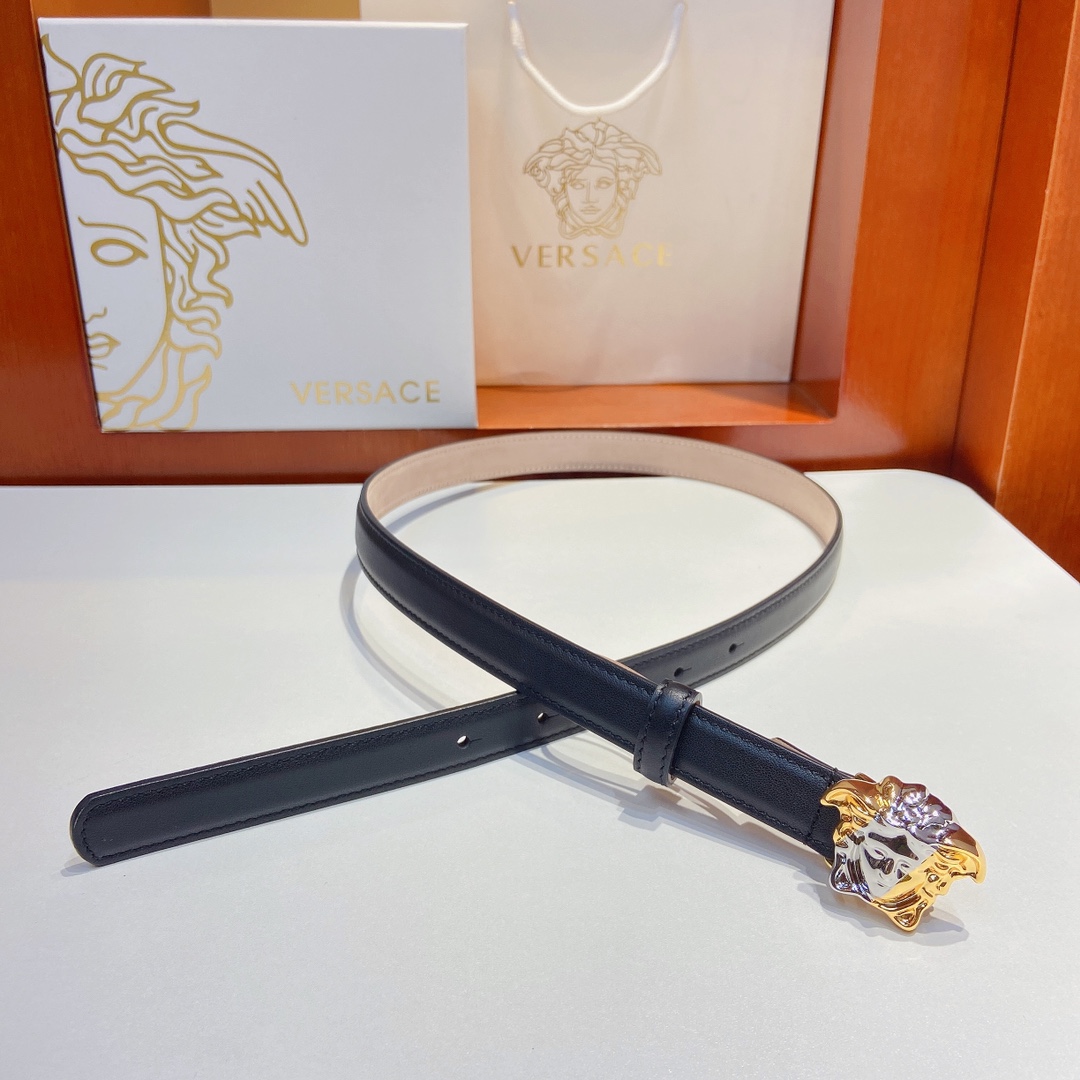 范思哲VERSACE2.0cm细腰带