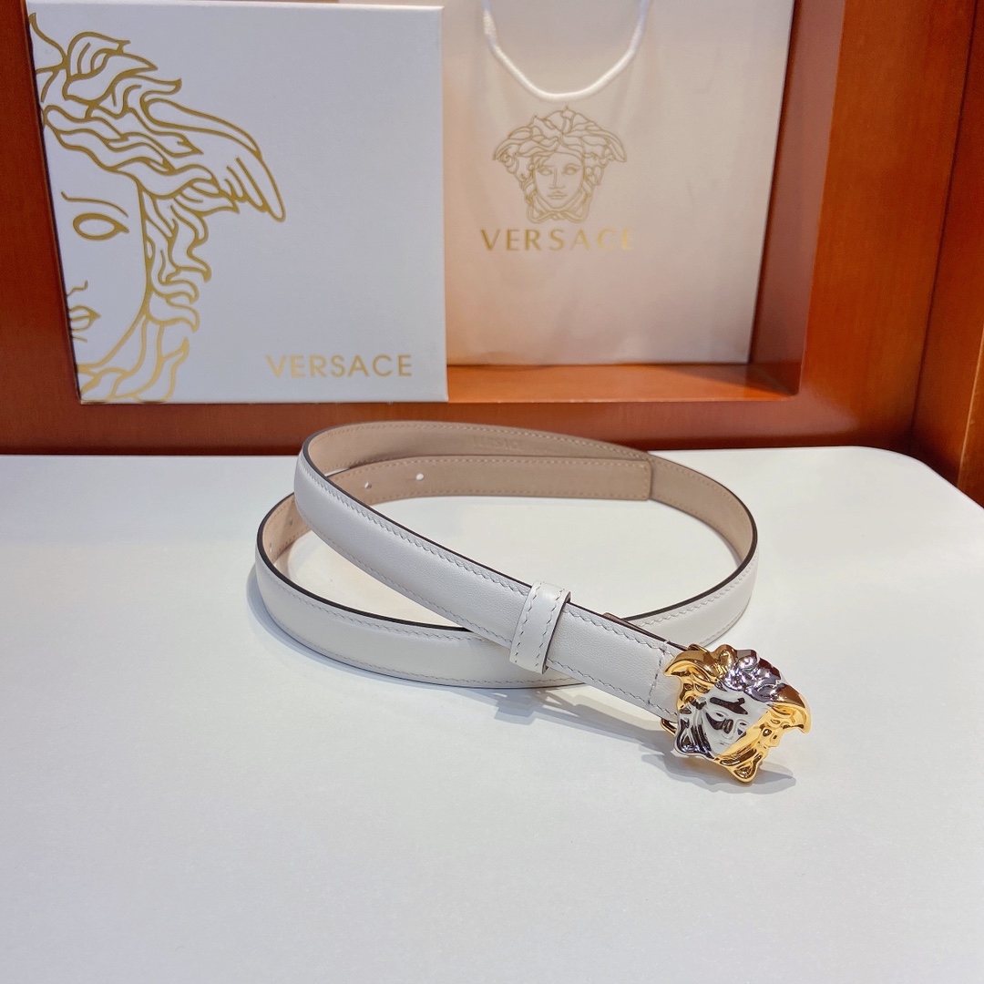 范思哲VERSACE2.0cm细腰带