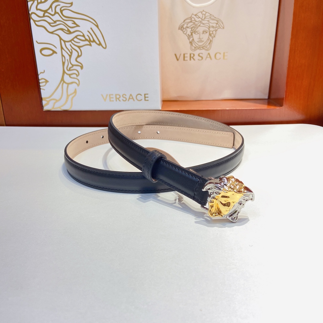 范思哲VERSACE2.0cm细腰带