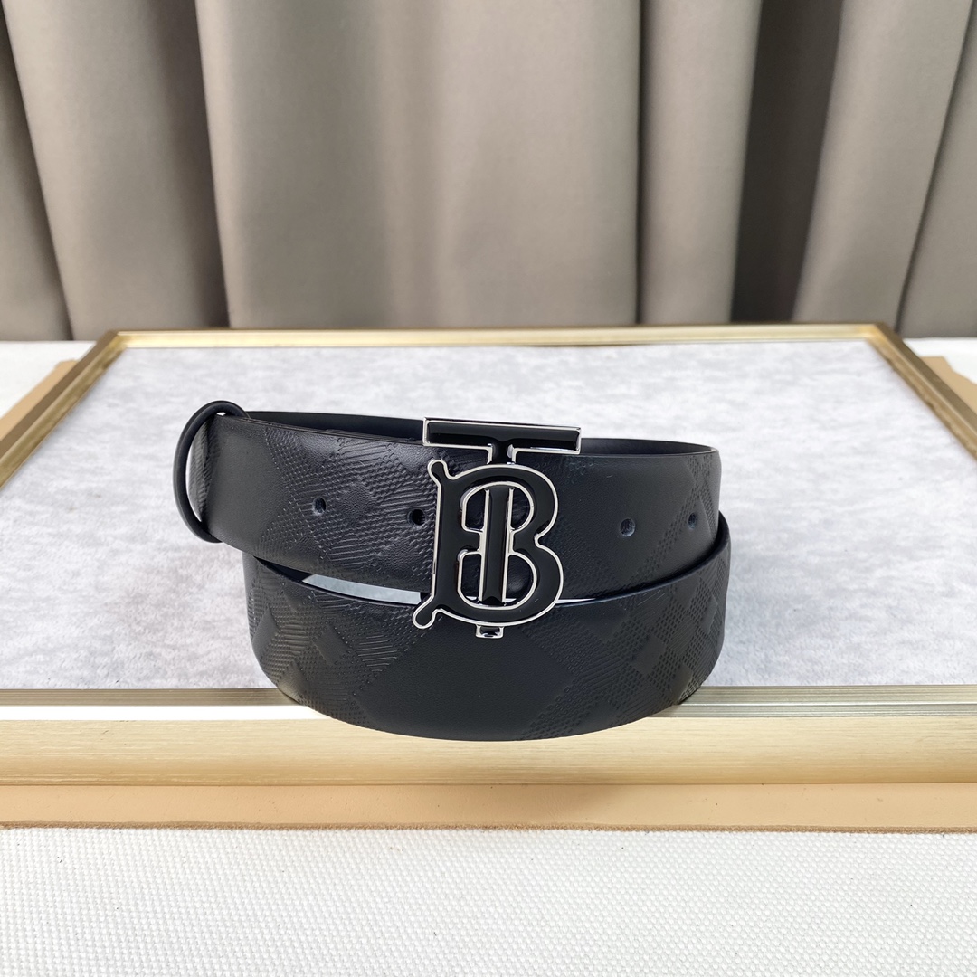 新款Burberrry巴宝莉专柜同步