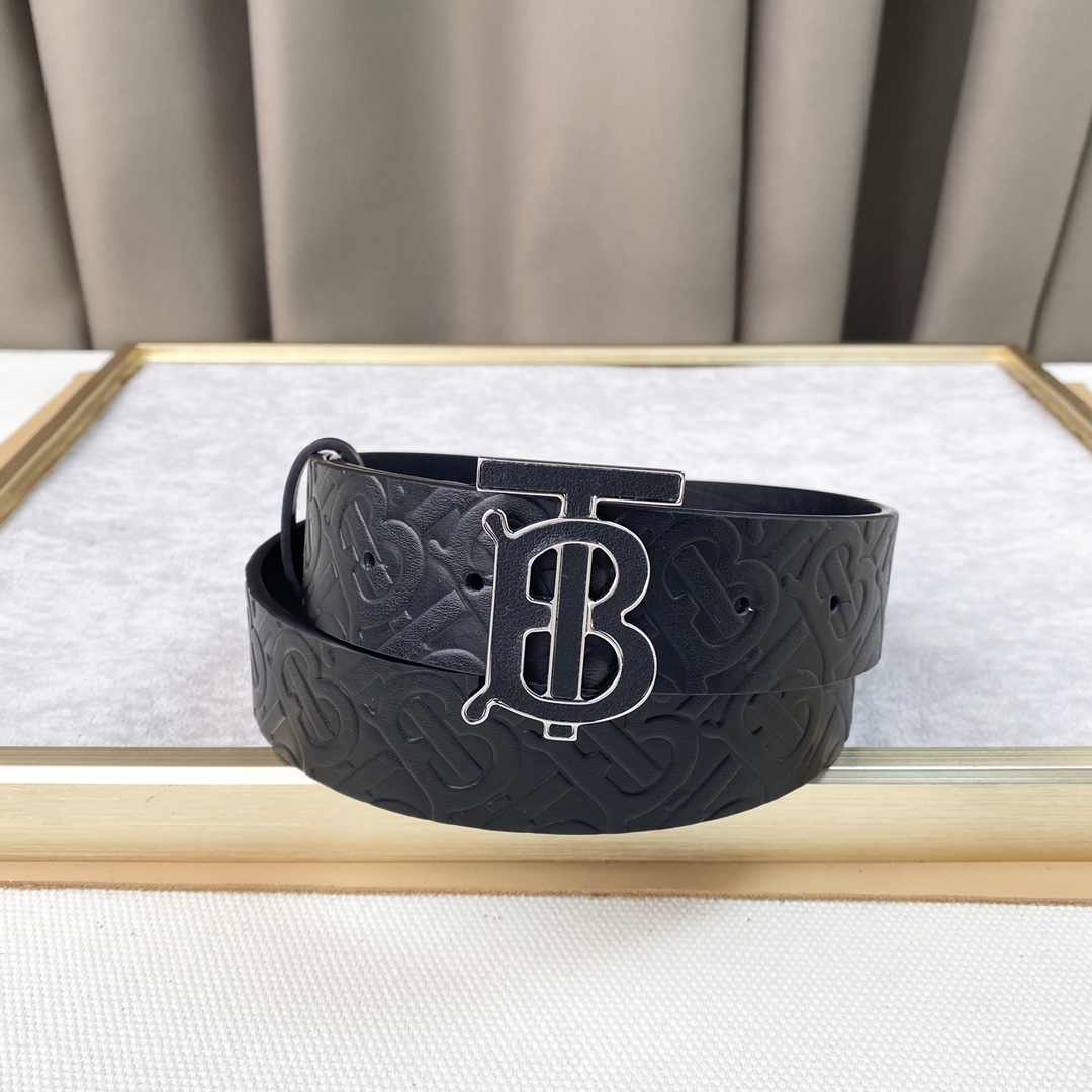 新款Burberrry巴宝莉专柜同步