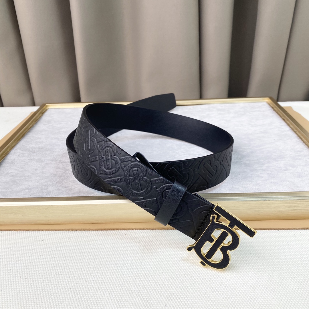 新款Burberrry巴宝莉专柜同步