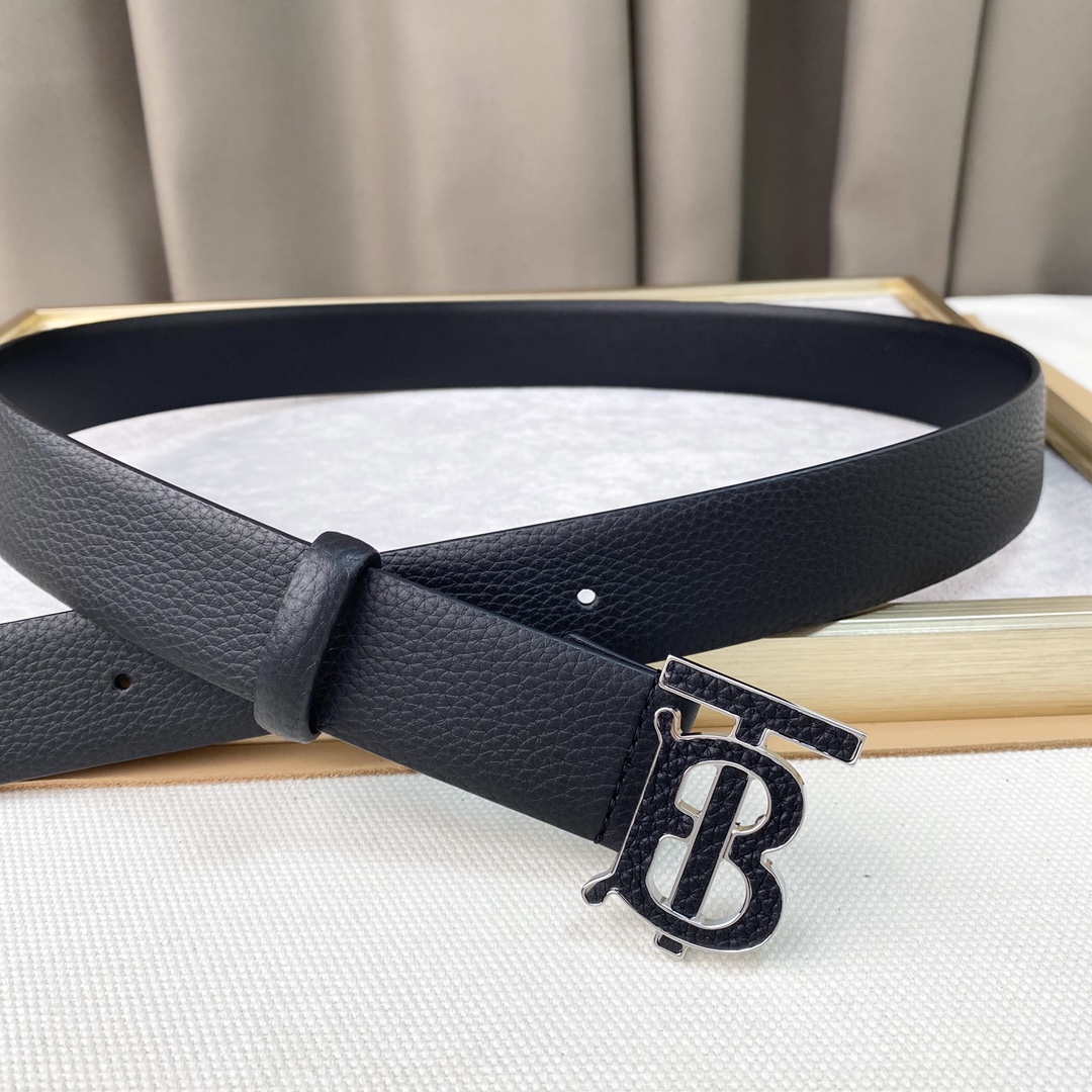 新款Burberrry巴宝莉专柜同步