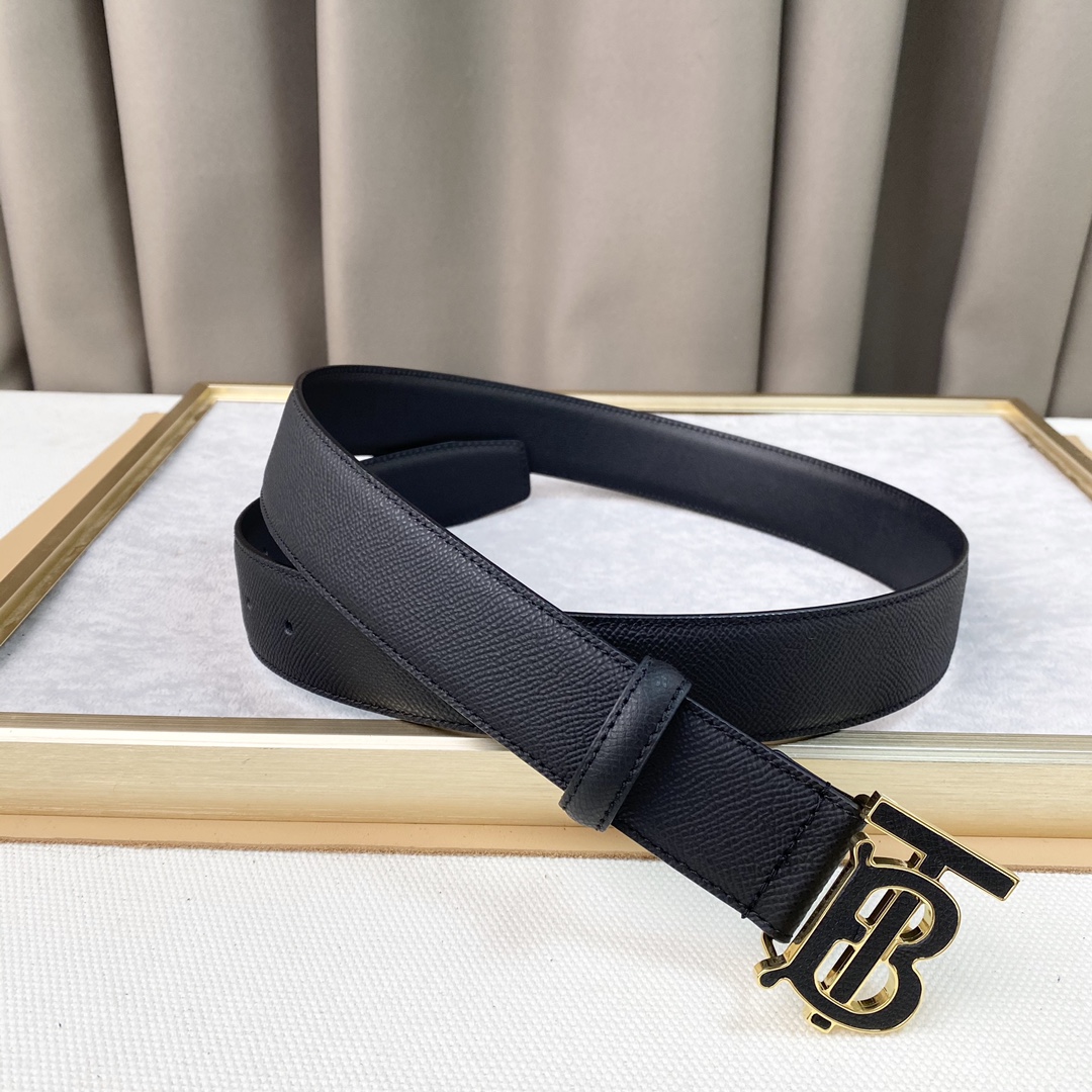 新款Burberrry巴宝莉专柜同步