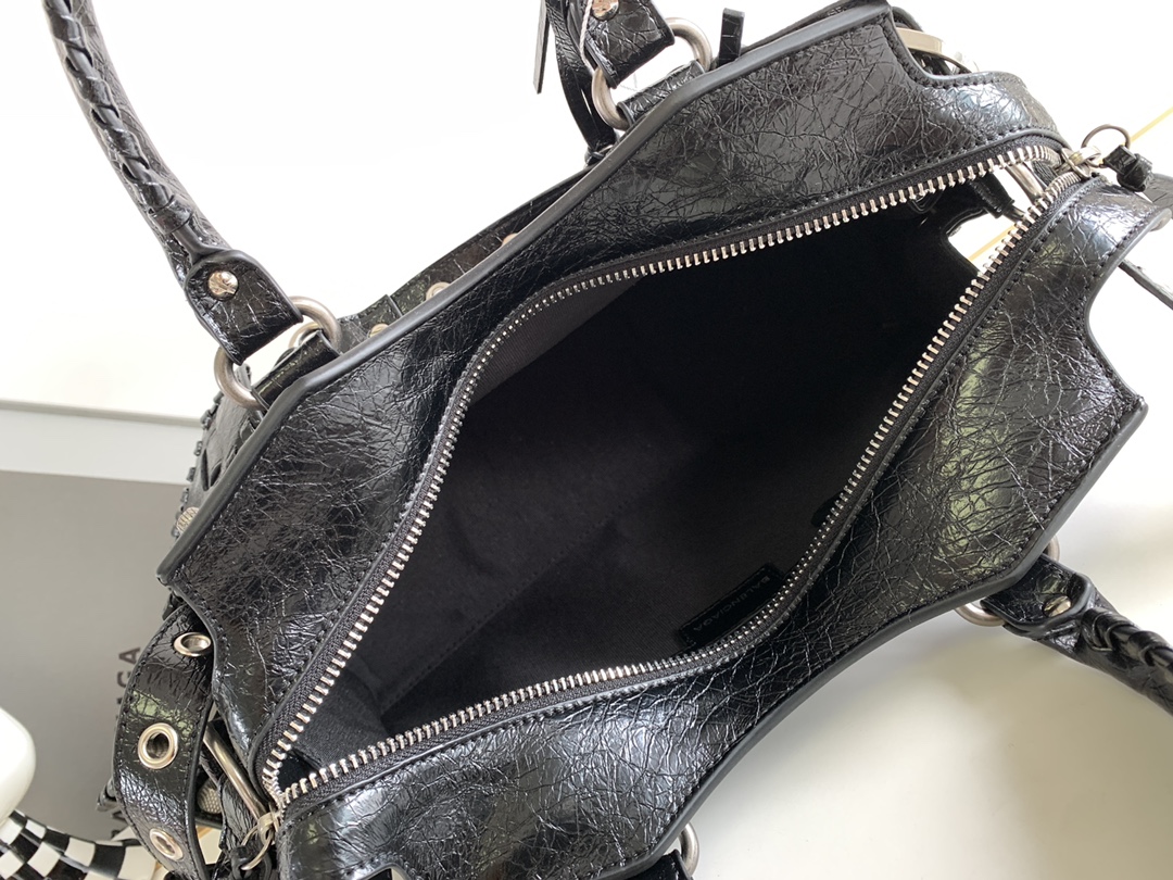 Balenciaga 大号Balenciagα巴黎最新款Neo cagole机车包