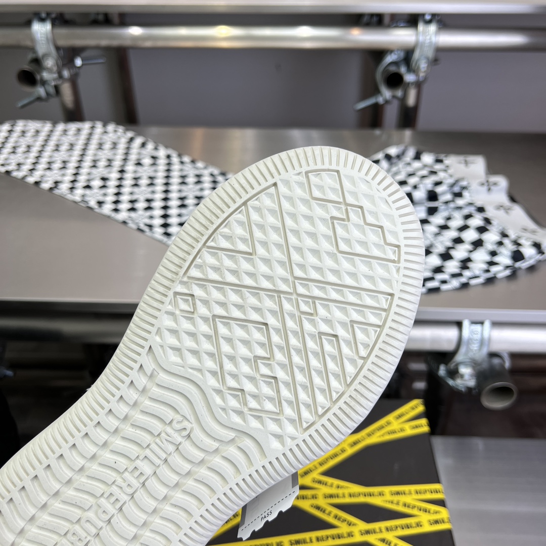 SmileReblic Canvas Shoes: Latest Couple Leisure Sneakers in Tan Color. - 图片 9