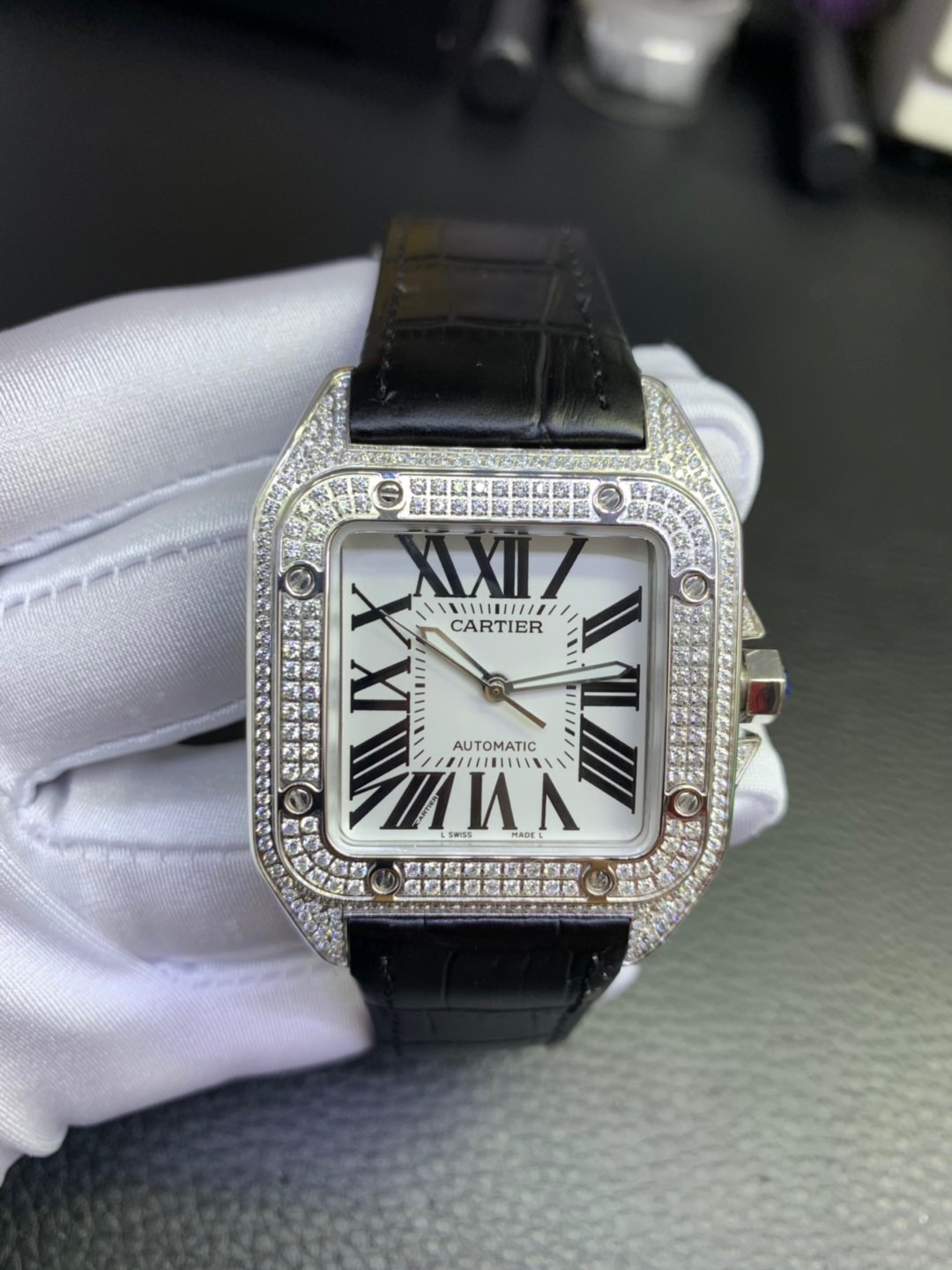 Cartier 品牌：卡地亚