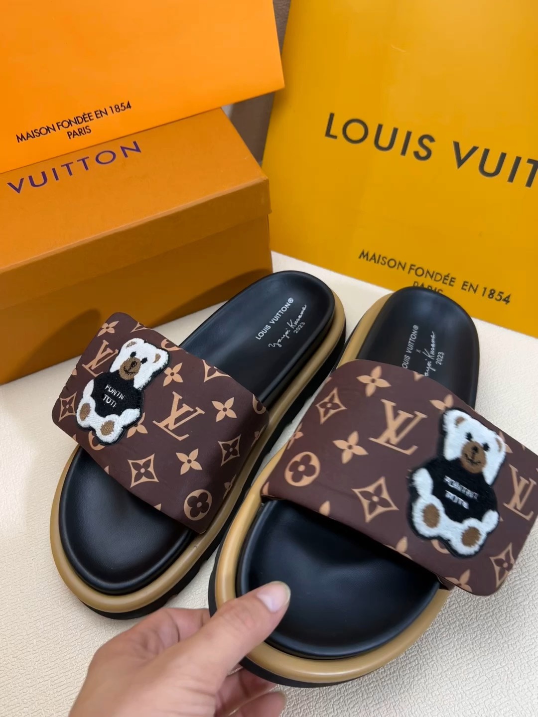 Louis Vuitton Shoes Slippers Printing Rubber Sheepskin
