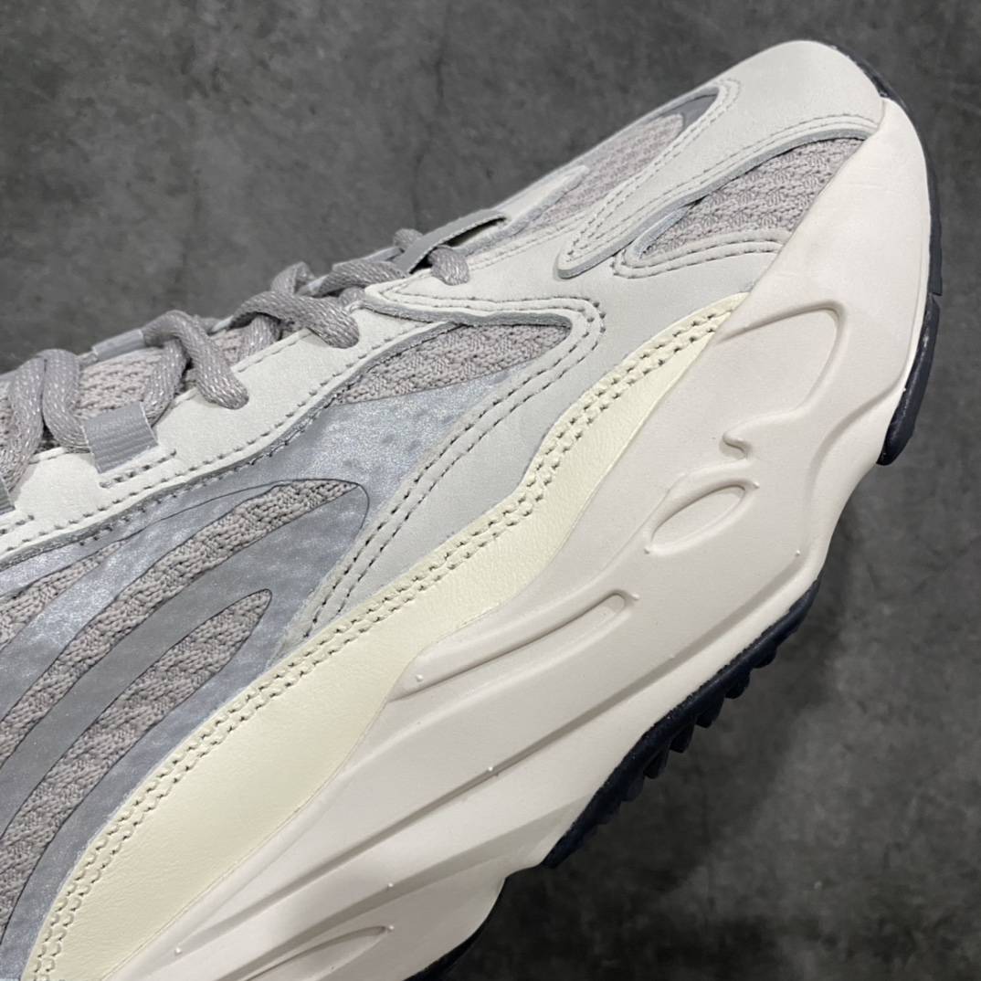 纯原Yeezy700V2静态EF2829所有大厂纯元中细节最好的版本全部原厂数据原厂材料所有细节与正品对