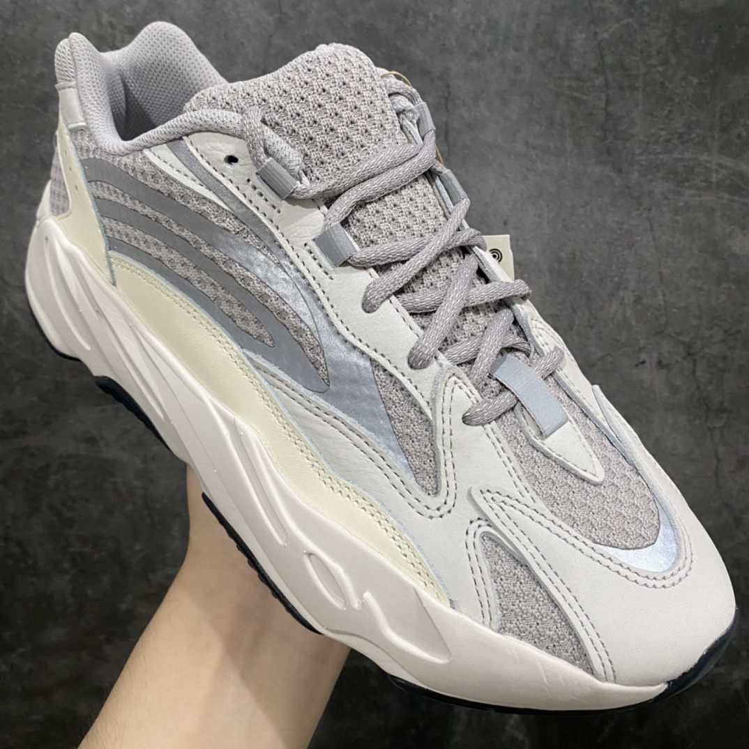 纯原Yeezy700V2静态EF2829所有大厂纯元中细节最好的版本全部原厂数据原厂材料所有细节与正品对