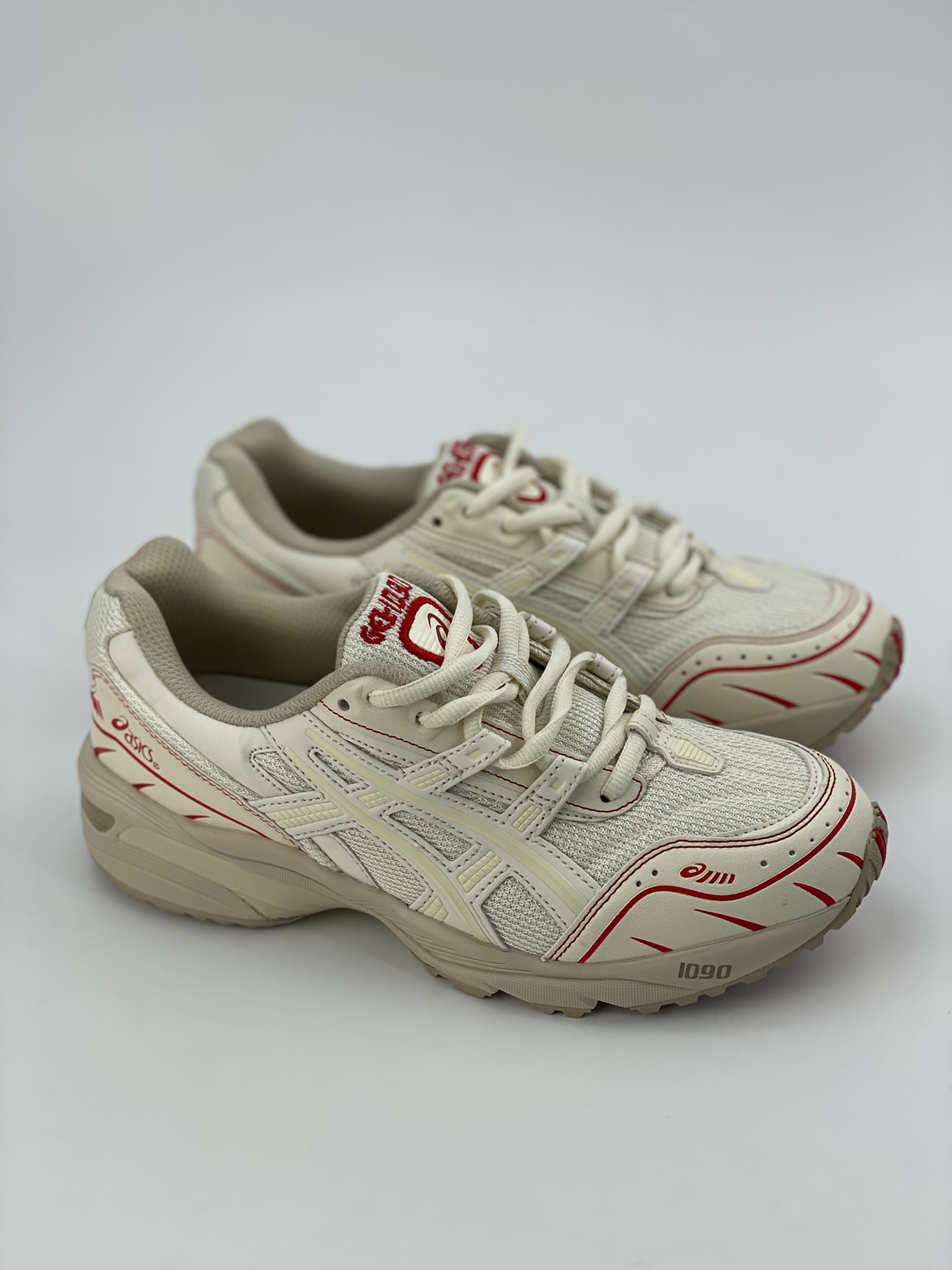 /ASICS Tiger GEL-1090V2 series 1203A159-200