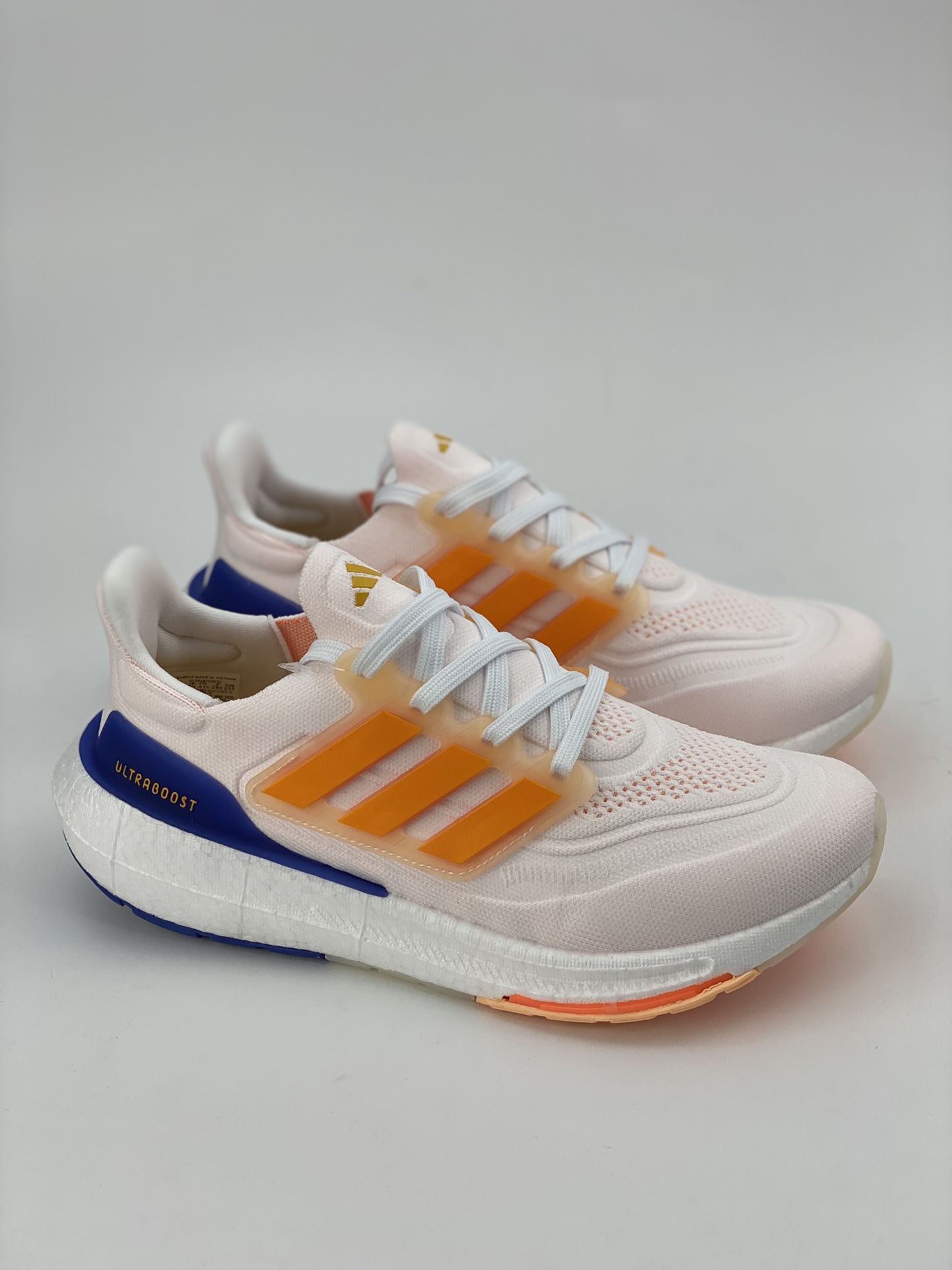 Adidas ULTRA BOOST 23 W cushioning sports casual lightweight breathable running shoes HQ6352