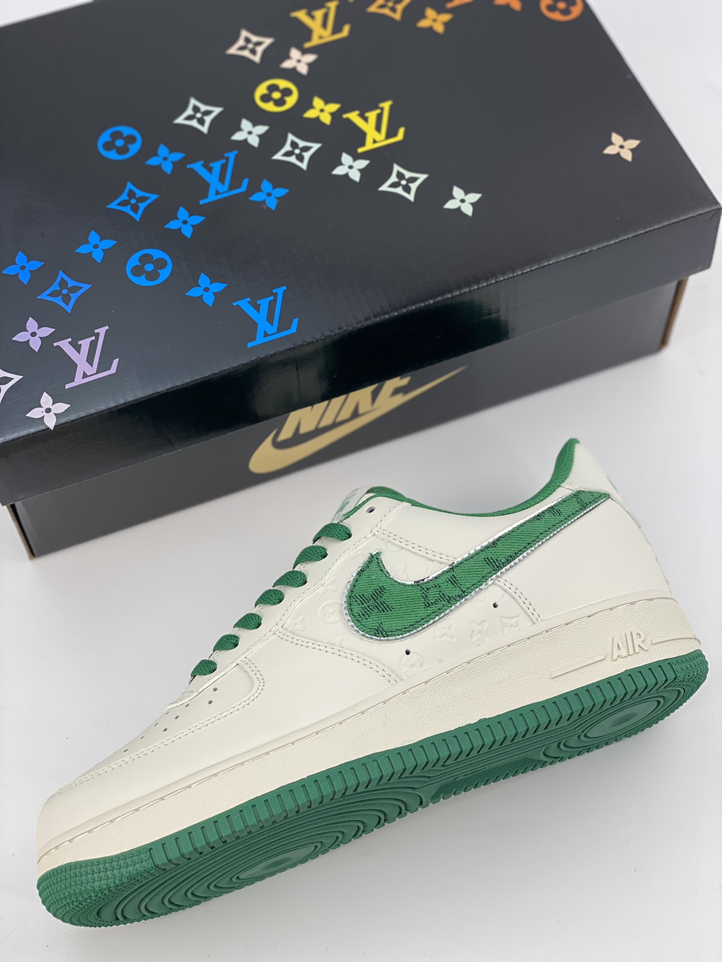 Nike Air Force 1 Low 07 White Green LV Presbyopia LV0506-033