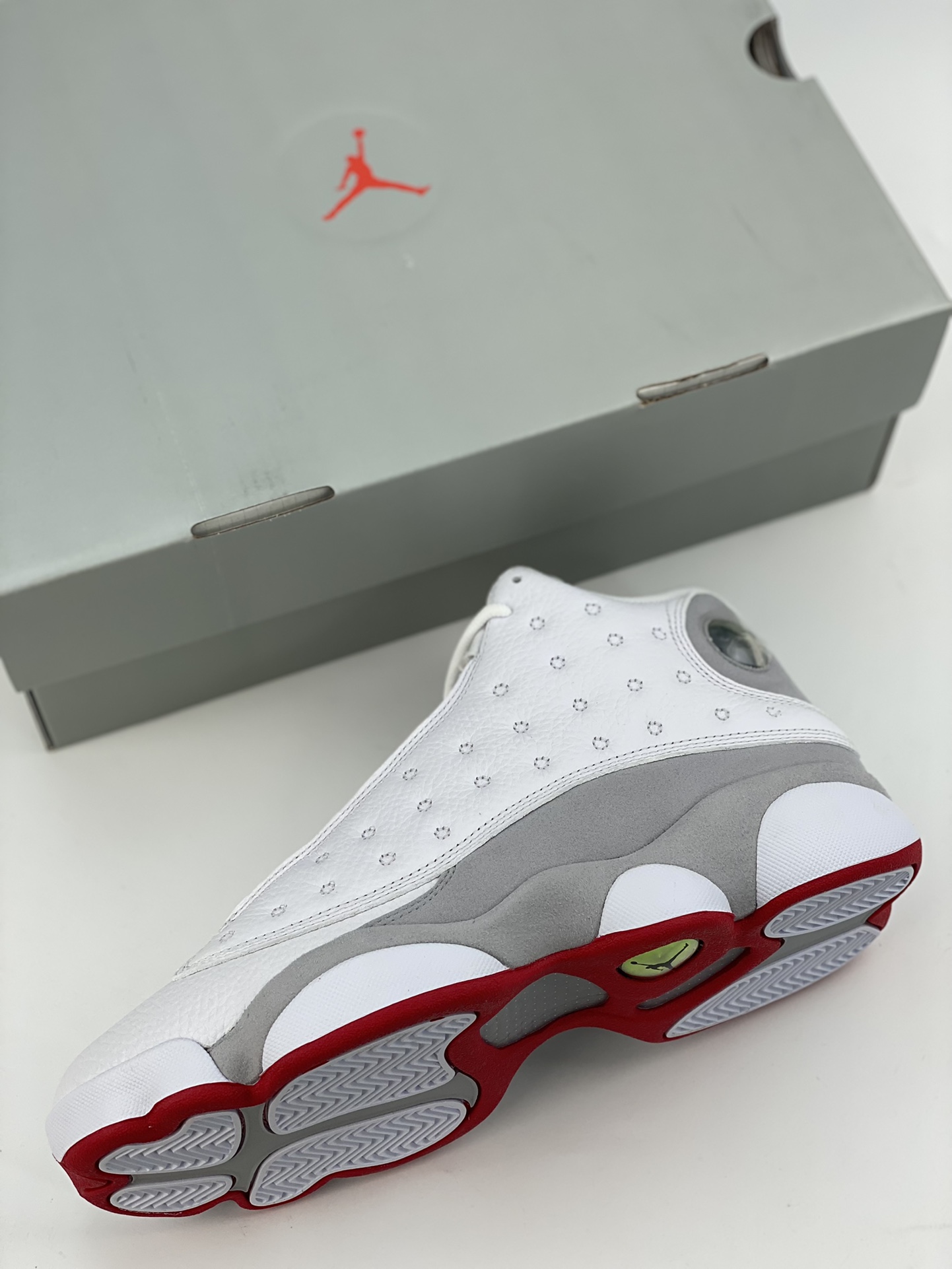 Air Jordan 13 Retro ”Wolf Grey” Wolf Gray White Red 414571-160