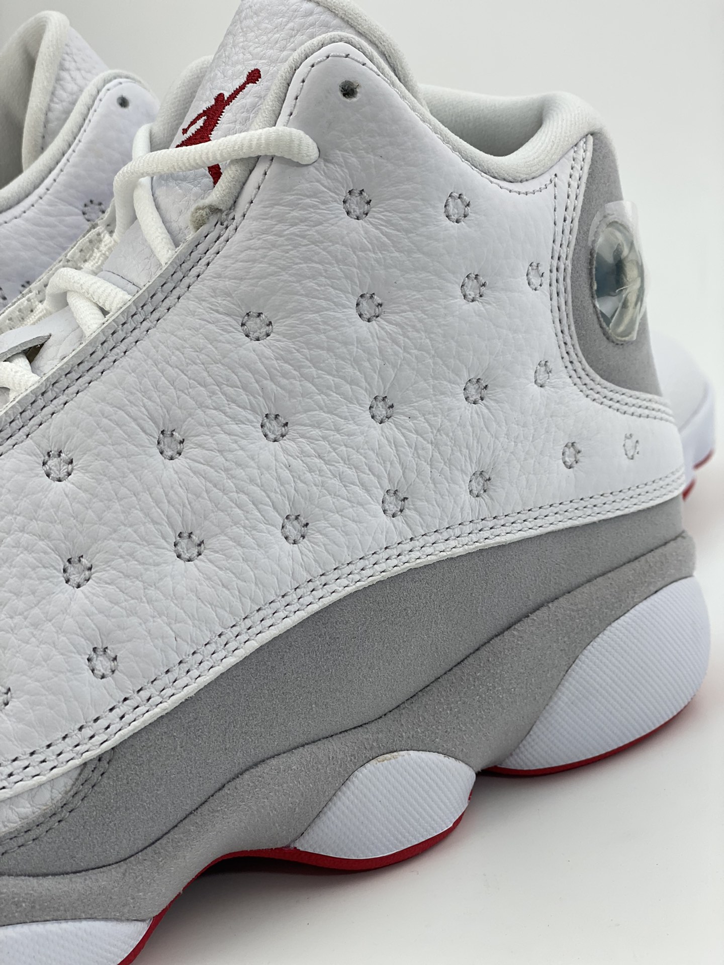 Air Jordan 13 Retro ”Wolf Grey” Wolf Gray White Red 414571-160