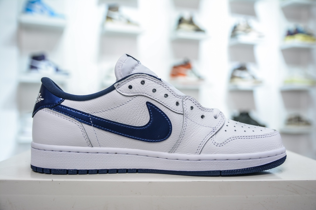 T DG version Dongguan original channel high-end goods Air Jordan 1 Low OG series white and blue color 705329-106