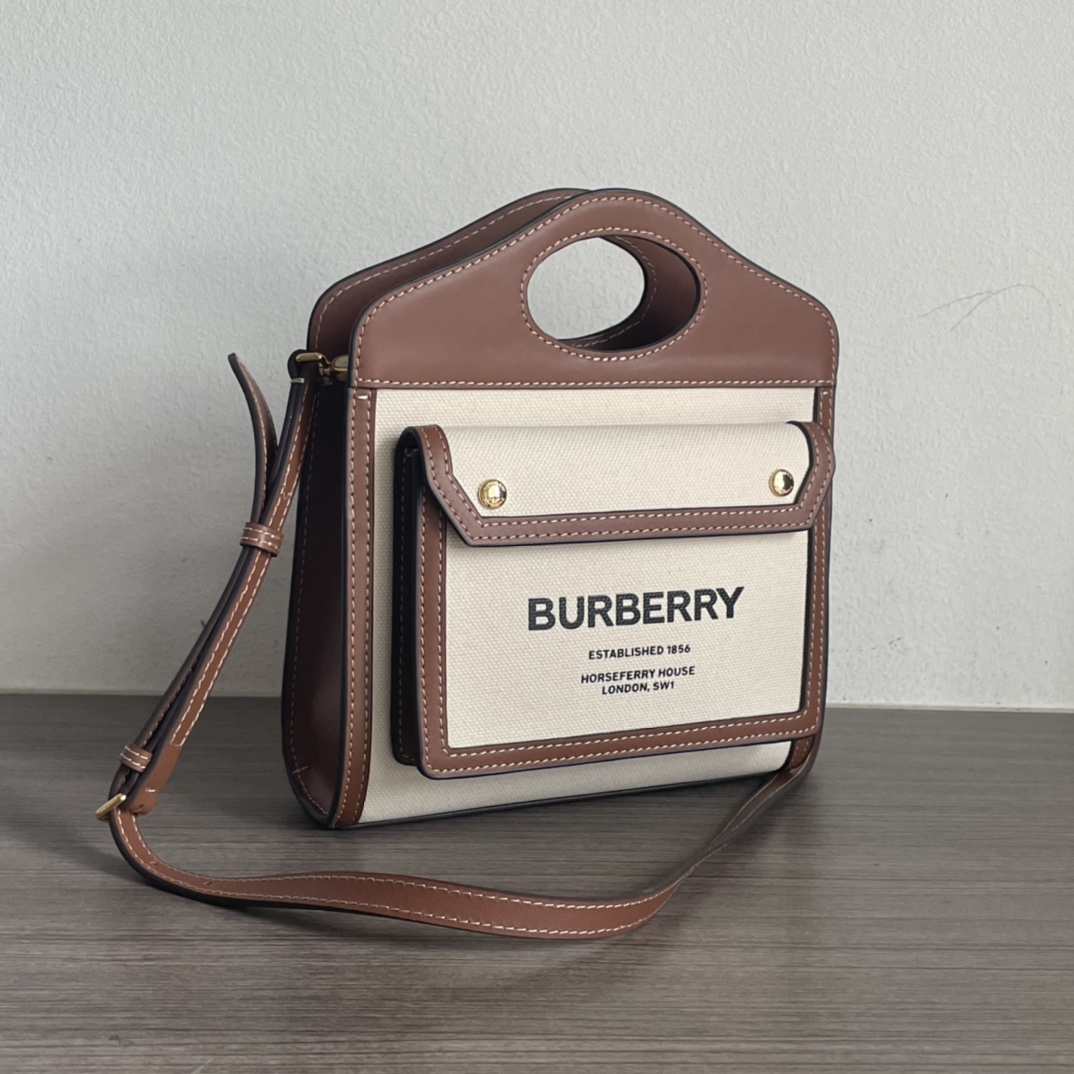 [Burberry Women