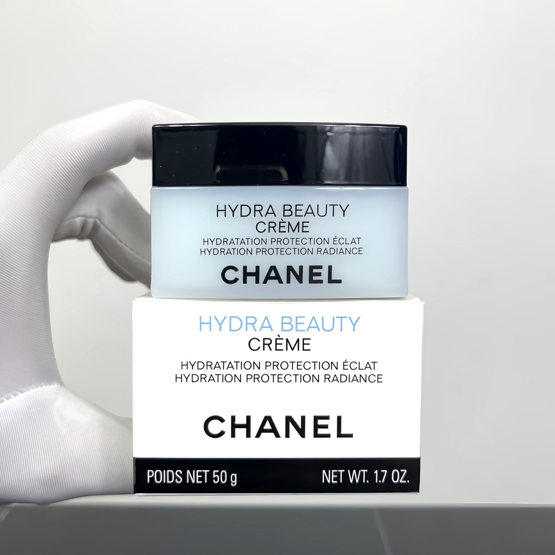 38! Chanel Camellia Hydrating Cream 50g Chanel Camellia Hydrating Cream. If you are a fan of Chanel's camellia scent, y…