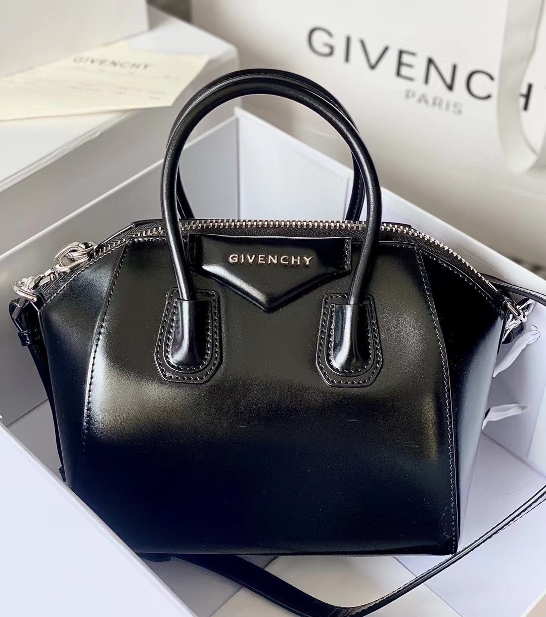 Givenchy 7 Star
 Tote Bags Mini