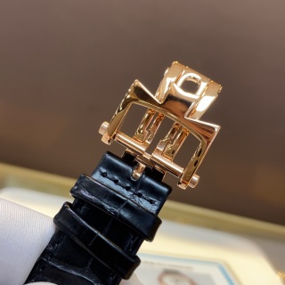 Vacheron Constantin Overseas Leather Belt: 18K Rose Gold Case