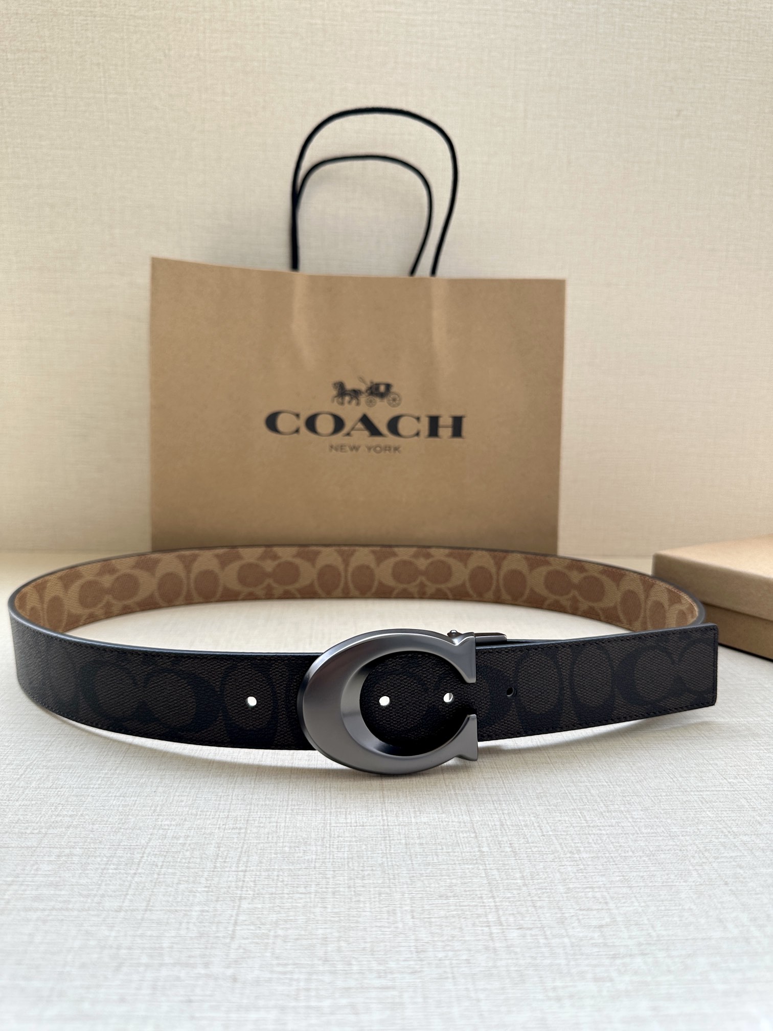 COACH Positive-Grade Twilight Belt: Customizable, Double-Sided, 3.7 cm Wide, Black Fabric. - 图片 2