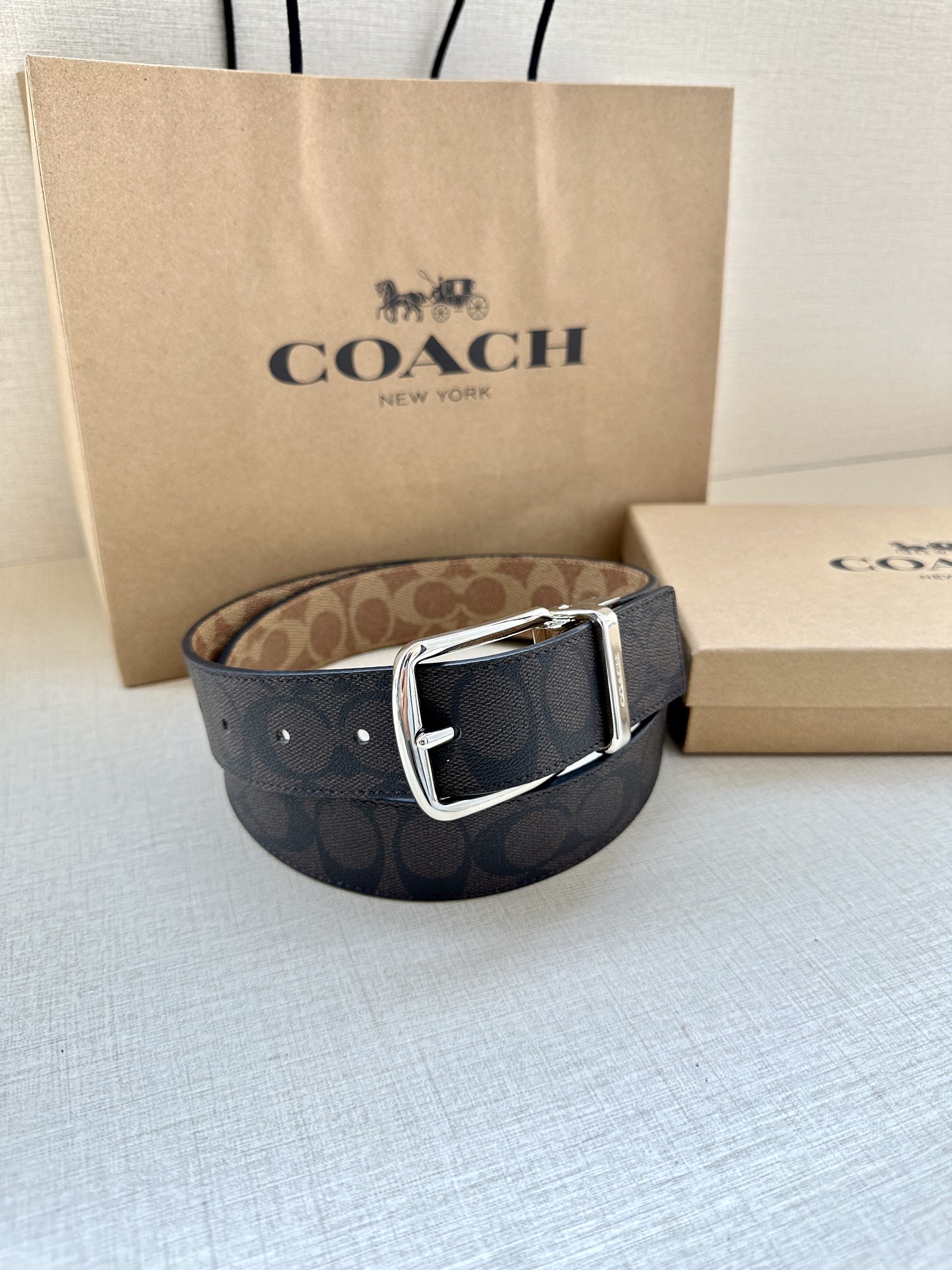 COACH Twilight Belt: Black Fabric, Customizable, Double-Sided, 3.7cm Wide - 图片 6