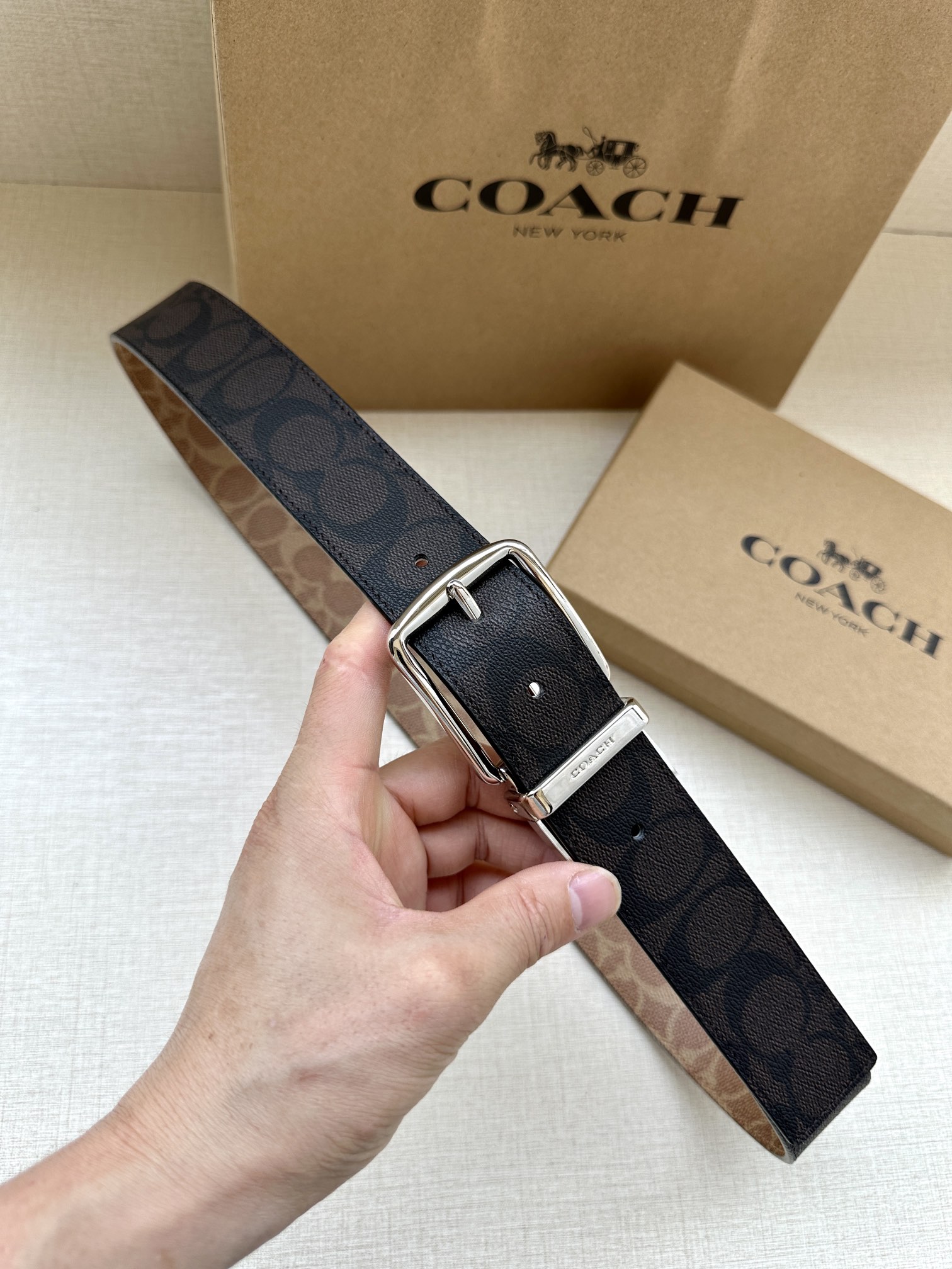 COACH Twilight Belt: Black Fabric, Customizable, Double-Sided, 3.7cm Wide - 图片 1