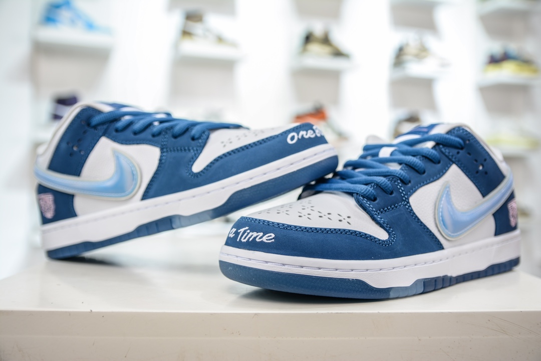 Pure original DUNK white blue jelly hook three-party joint Born xRaised xNike Dunk SB Low Release Date FN7819-400