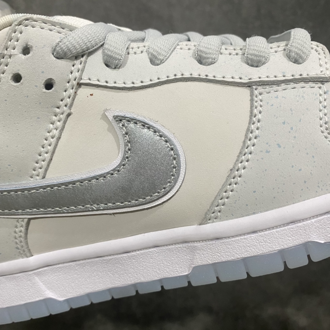 图片[2]-【M版纯原】Concepts x NK SB Dunk Low \”White Lobster\” 联名白龙虾 FD8776-100n毫无疑问圈内最强 零售首选 真正的匠心工艺 复刻圈巅峰产物 到手你会有扔掉正品的冲动 独家原厂航空铝磨具打磨大底 鞋头坡度极致还原 原盒原配 圈内天花板工艺 原厂冲刀 超高清洁度 全鞋零毛边皮料切割 全套原楦原模倾力打造完美版型 采用原厂百宏鞋带以及原厂百宏织唛舌标 内标可供原厂几率过验 原厂中底布黄色点胶 原厂中底布拉帮走线遵循公司SIZE：36 36.5 37.5 38 38.5 39 40 40.5 41 42 42.5 43 44 44.5 45 46 47.5-莆田鞋批发中心