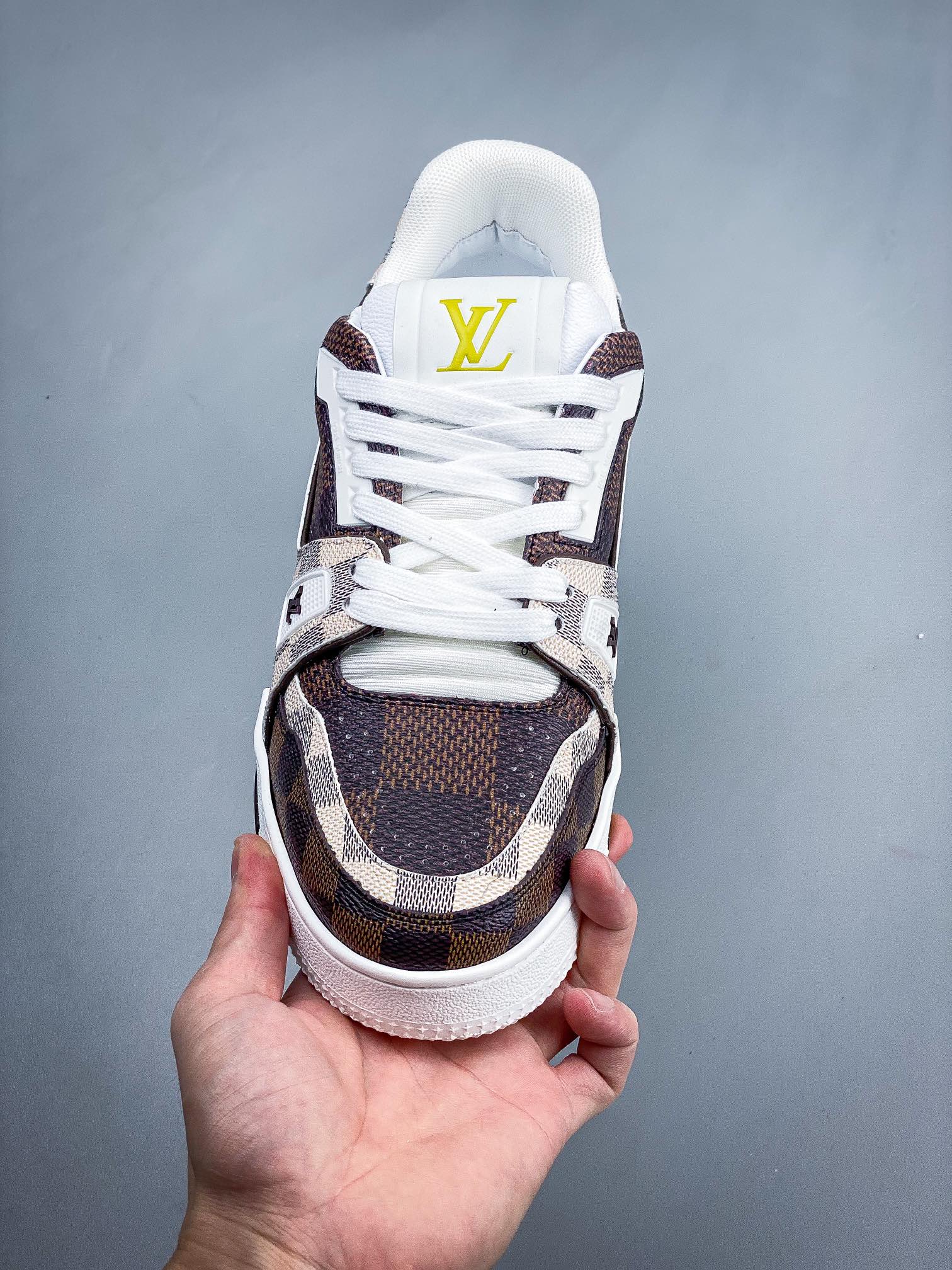 LVLouis Vuitton Trainer Sneaker Low casual sports culture all-match basketball sneakers