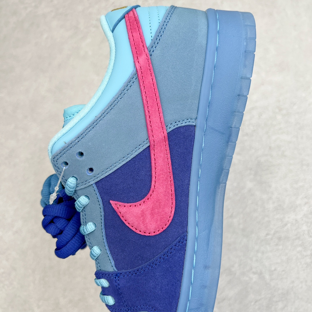 图片[7]-＃AY/GZ纯原福利 Run The Jewels x NK Dunk SB Low 说唱乐队联名 蓝毛怪 货号：DO9404-400 独家原厂航空铝磨具打磨大底 鞋头坡度极致还原 原盒原配 圈内天花板工艺 原厂冲刀 超高清洁度 全鞋零毛边皮料切割 全套原楦原模倾力打造完美版型 采用原厂百宏鞋带以及原厂百宏织唛舌标 内标可供原厂几率过验 原厂中底布黄色点胶 原厂中底布拉帮走线遵循公司 尺码对应库存‼️-选品中心