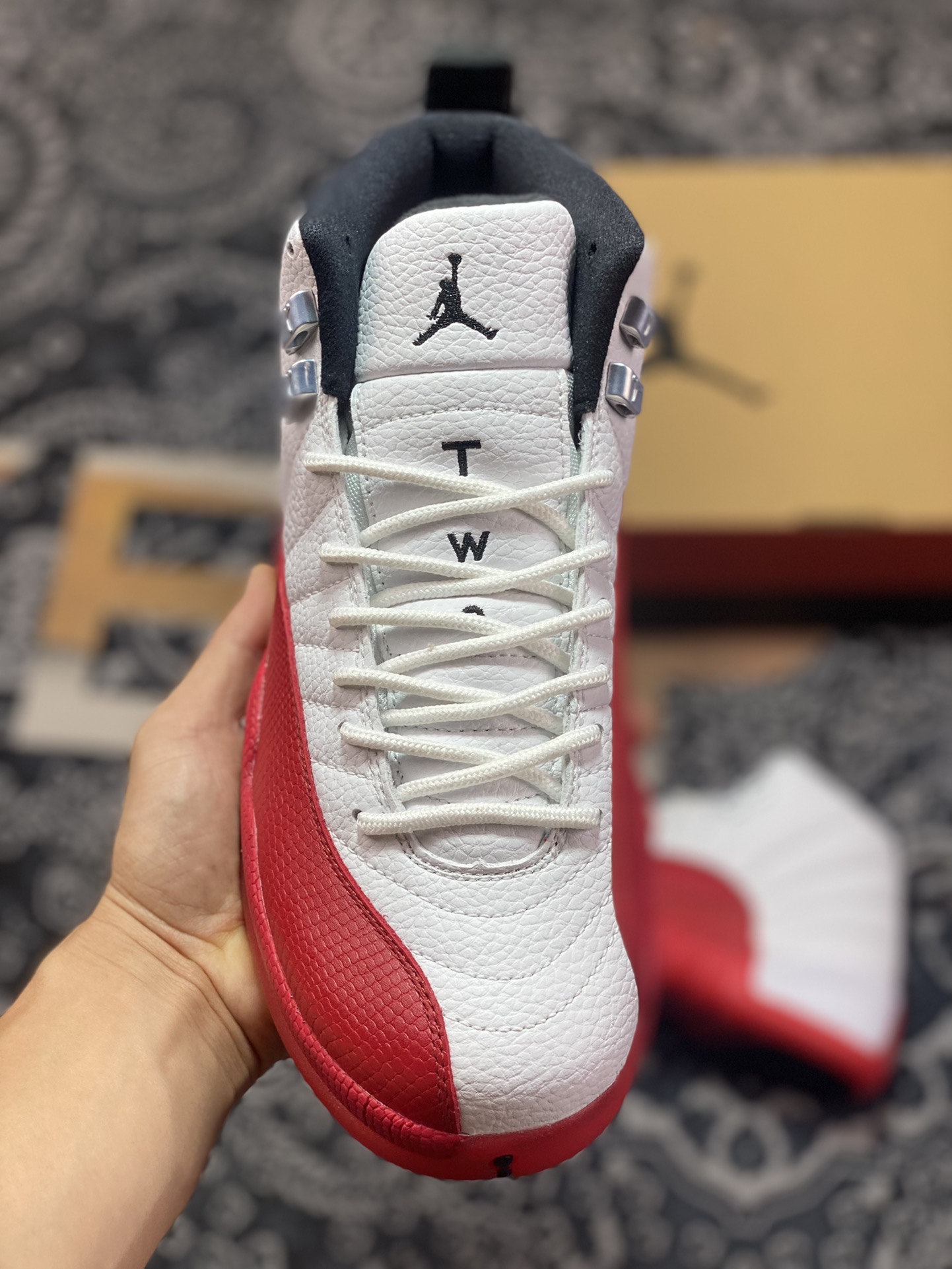 Preferred original grade Dongguan factory produces the highest version of Air Jordan 12 Retro ”Cherry” white and red CT8013-116 on the market