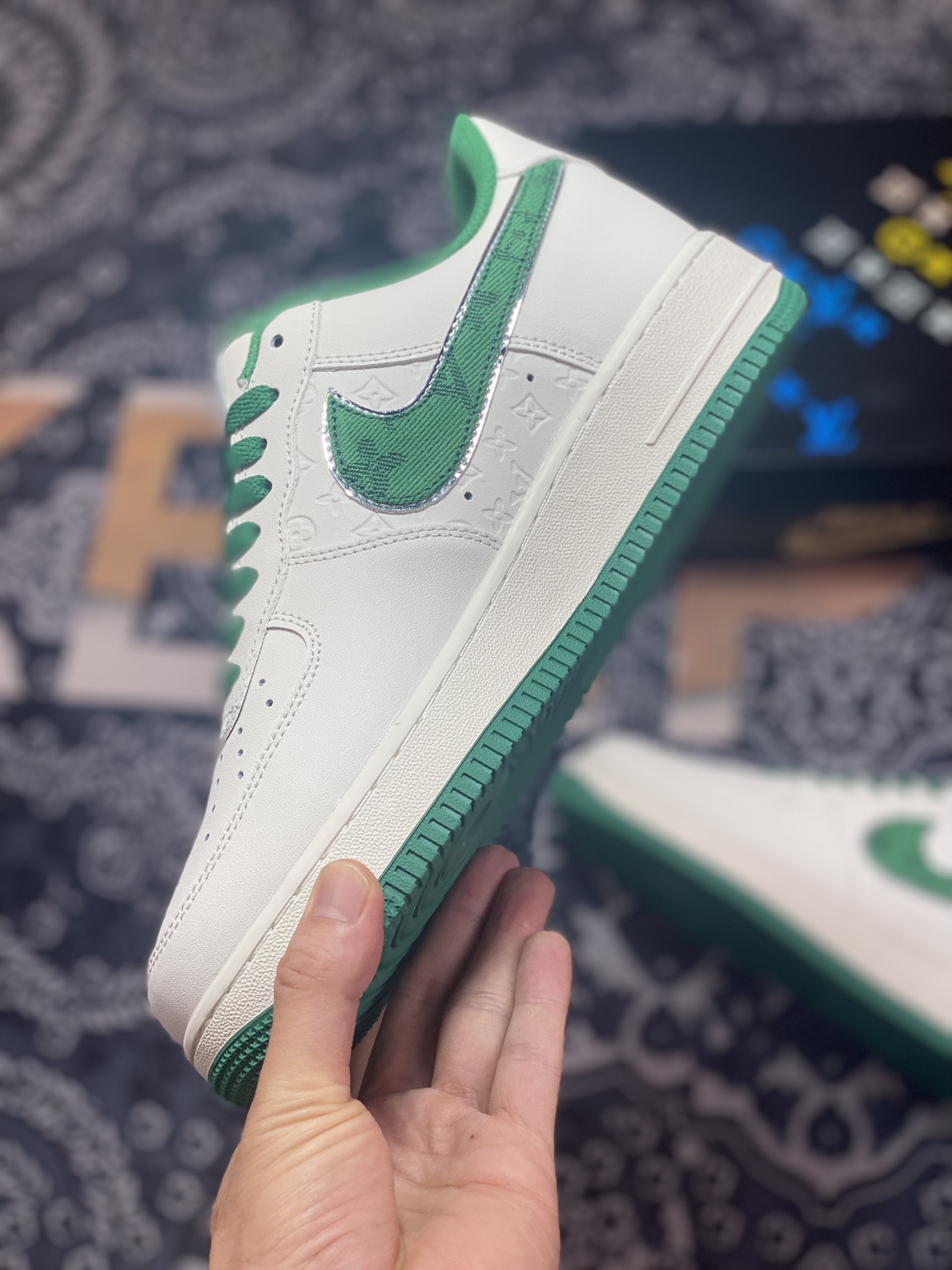 Louis Vuitton x Nike Air Force 1 07 LV8 Low ”Beige White/Green Denim/LV Monogram” Air Force 1 LV0506-033