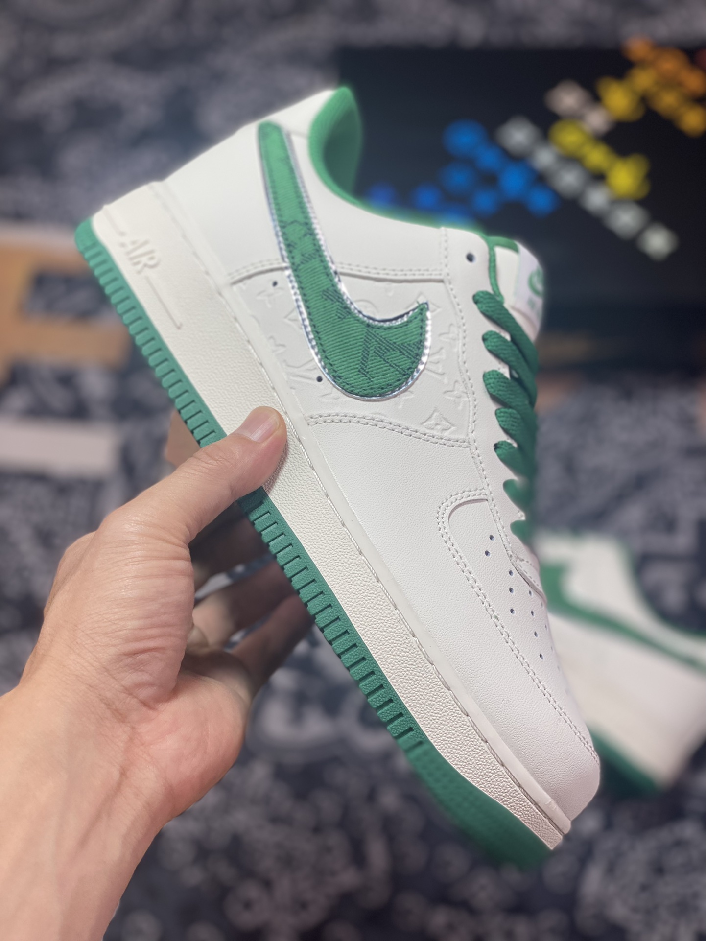 Louis Vuitton x Nike Air Force 1 07 LV8 Low ”Beige White/Green Denim/LV Monogram” Air Force 1 LV0506-033