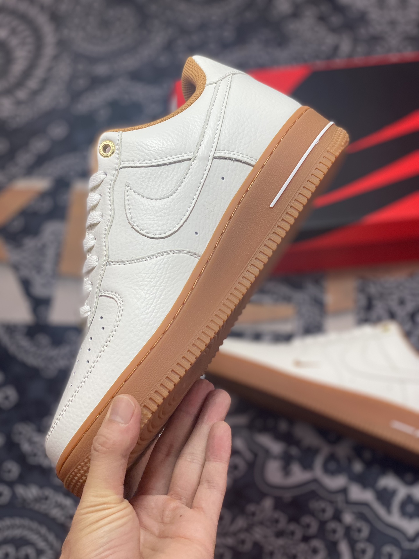 Nike Air Force 1'07”40th Anniversary/Beige/Brown/Gum” Air Force One sneakers ”40th Anniversary Edition Beige Brown Small Hook Caramel Bottom” BS9055-742