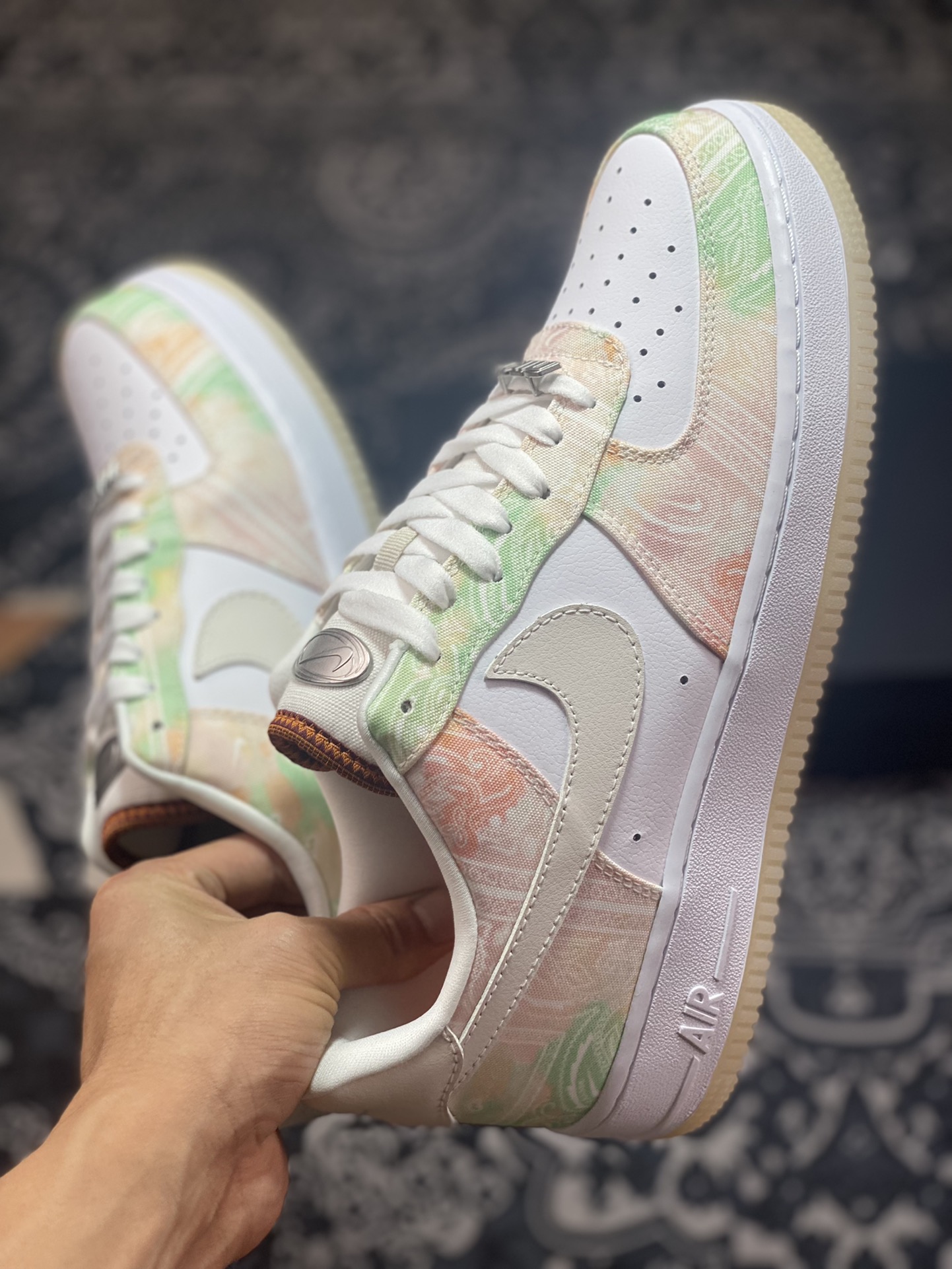 Nike Air Force 1'07 Low LX ”Paisley Print” Air Force One sneakers ”White Colorful Tie-Dye Cashew Flower” FJ7739-101